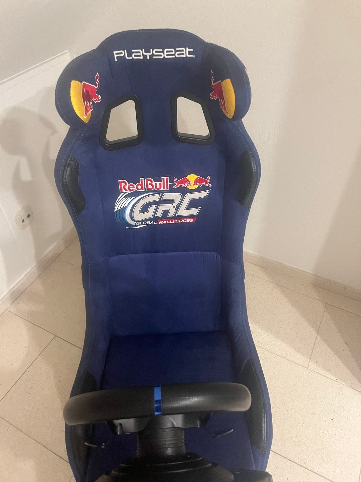 Playseat Red Bull GRC met Thrustmaster T300RS GT, Ophalen, Gebruikt