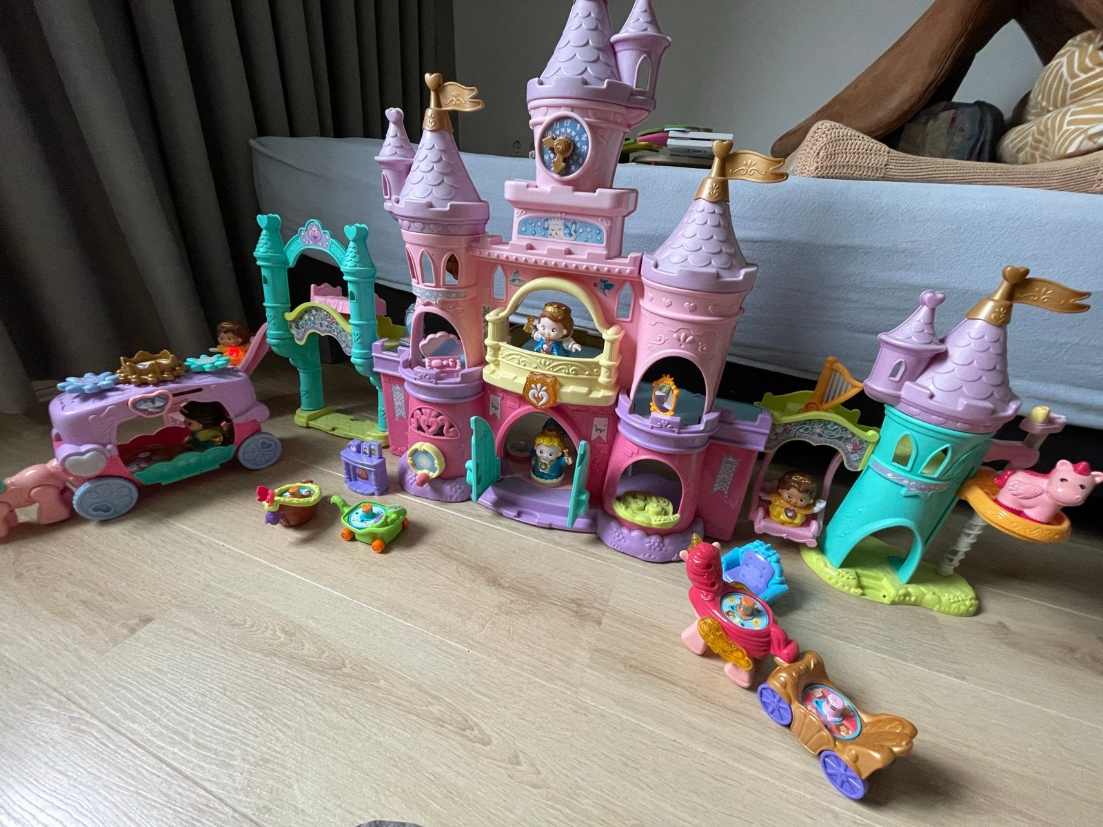 Vtech Vrolijke Vriendjes Prinsessenkasteel met Koets, Ophalen, Gebruikt, 2 tot 4 jaar