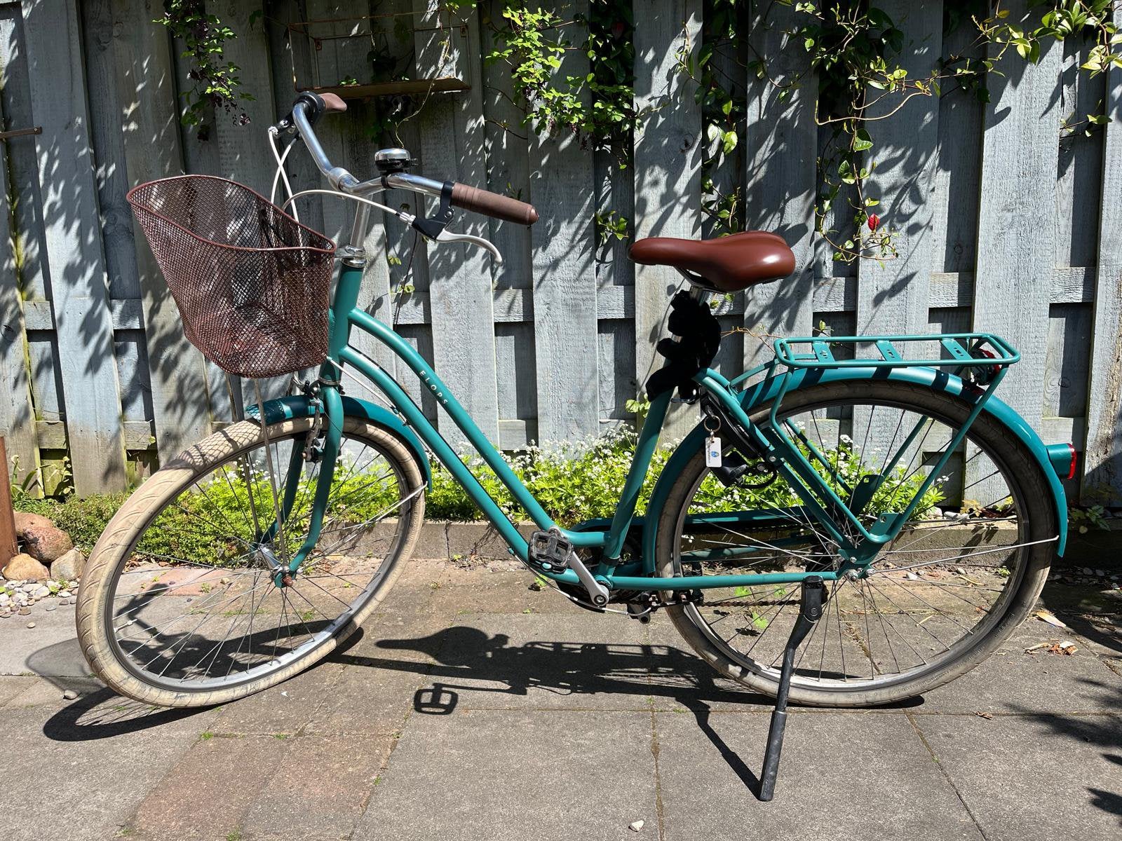 Elops 520 fiets 28 inch, Fietsen en Brommers, Fietsen | Dames | Damesfietsen, Ophalen of Verzenden, Zo goed als nieuw, Overige merken