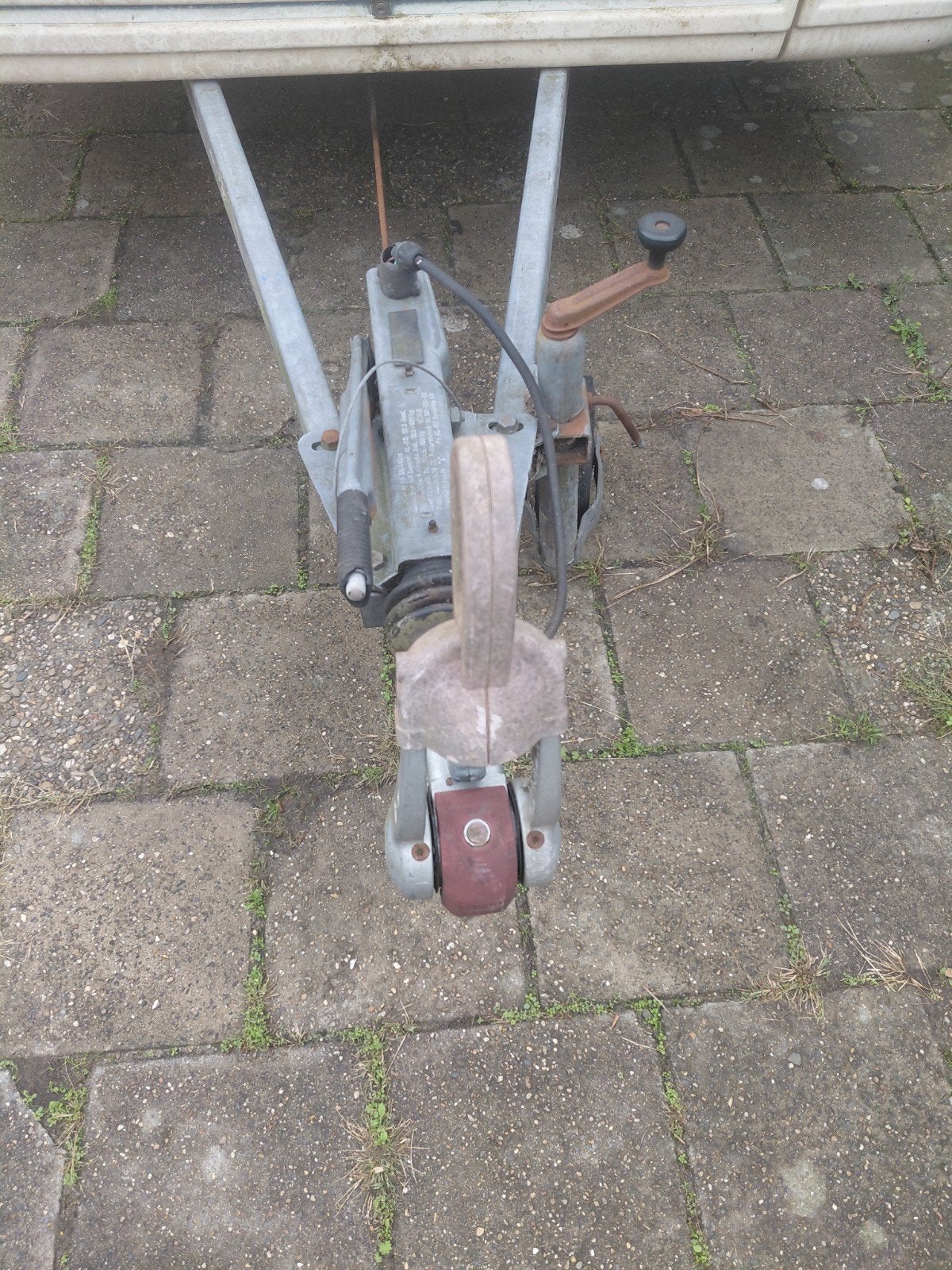 4 persoons Wilk 500 met kenteken bouwjaar 1988, Schokbreker, Bedrijf, Treinzit, 750 - 1000 kg