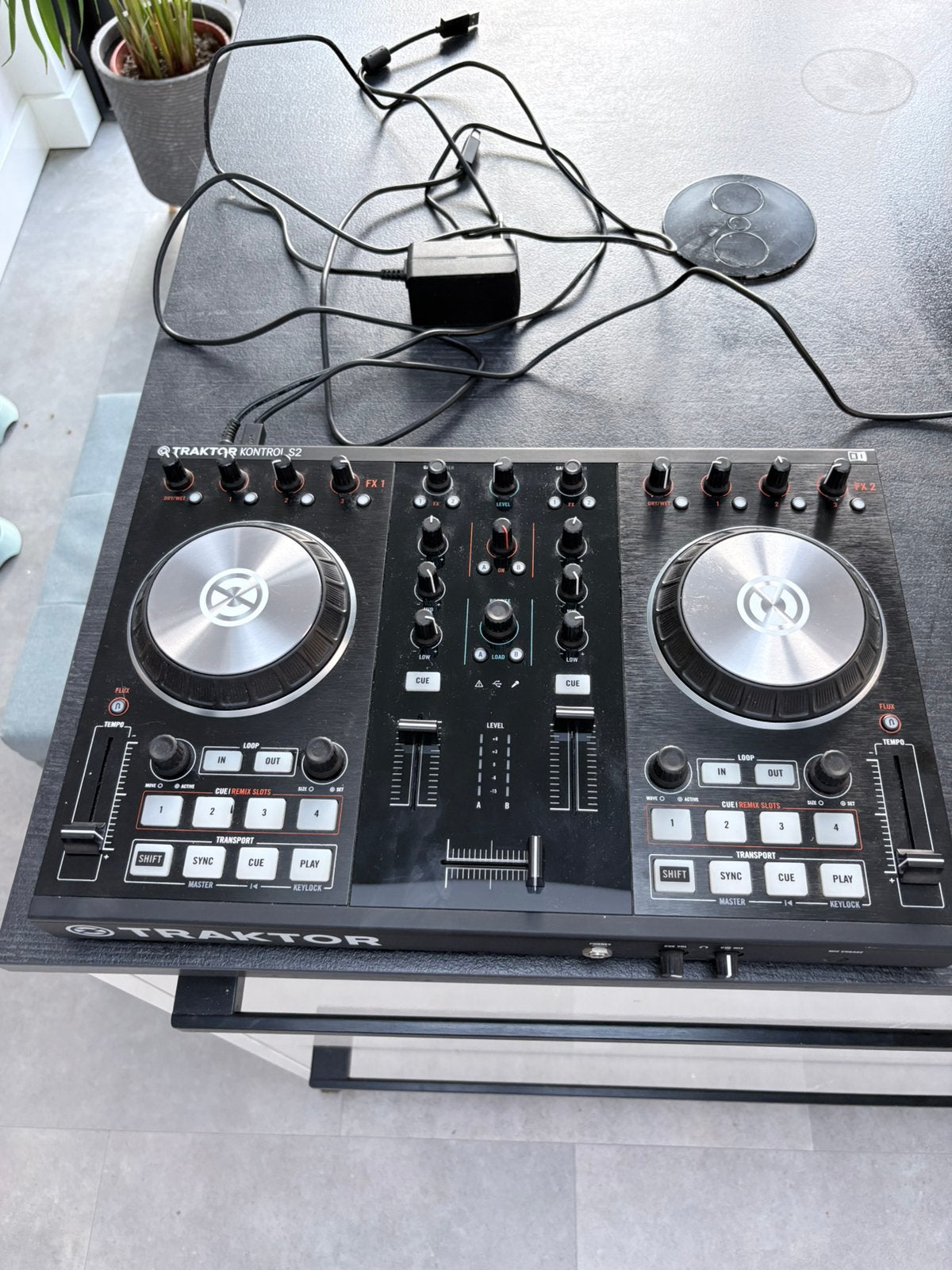 Native instruments Traktor S2 mk2, Muziek en Instrumenten, Ophalen, Zo goed als nieuw, Overige merken