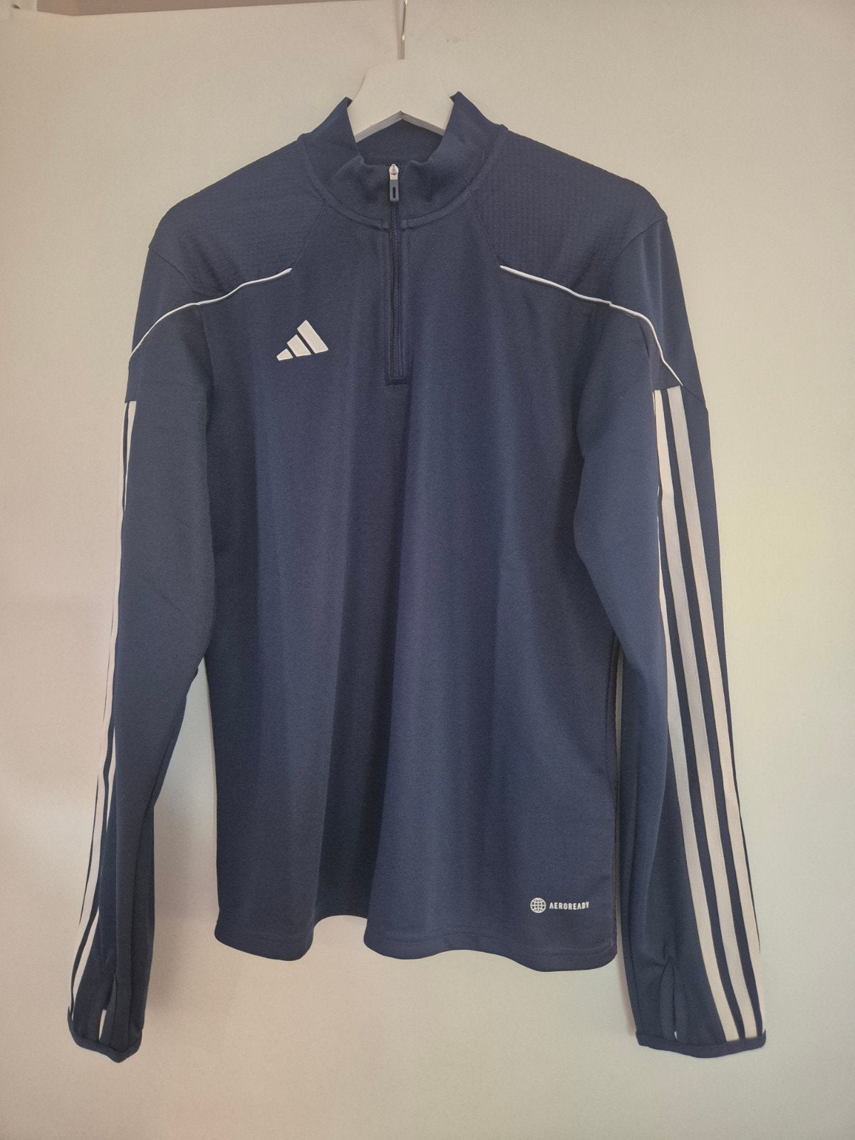 adidas training shirt maat L, Ophalen of Verzenden, Zo goed als nieuw, Maat 38/40 (M)