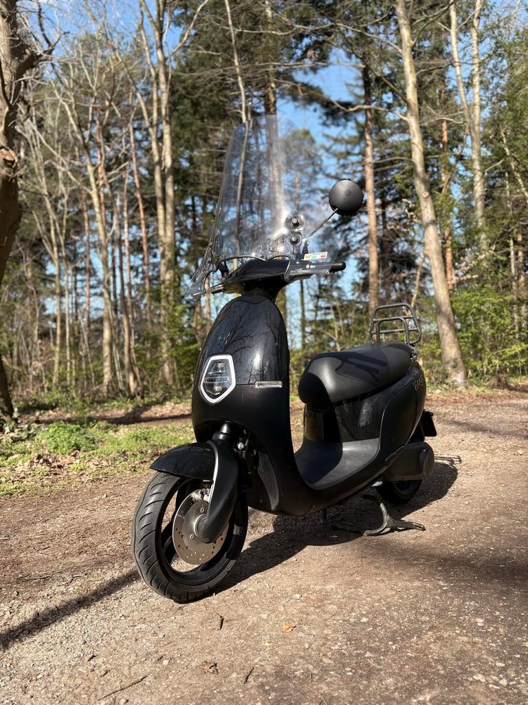 AGM Ecooter E1, Ophalen, Zo goed als nieuw, Benzine, Overige merken