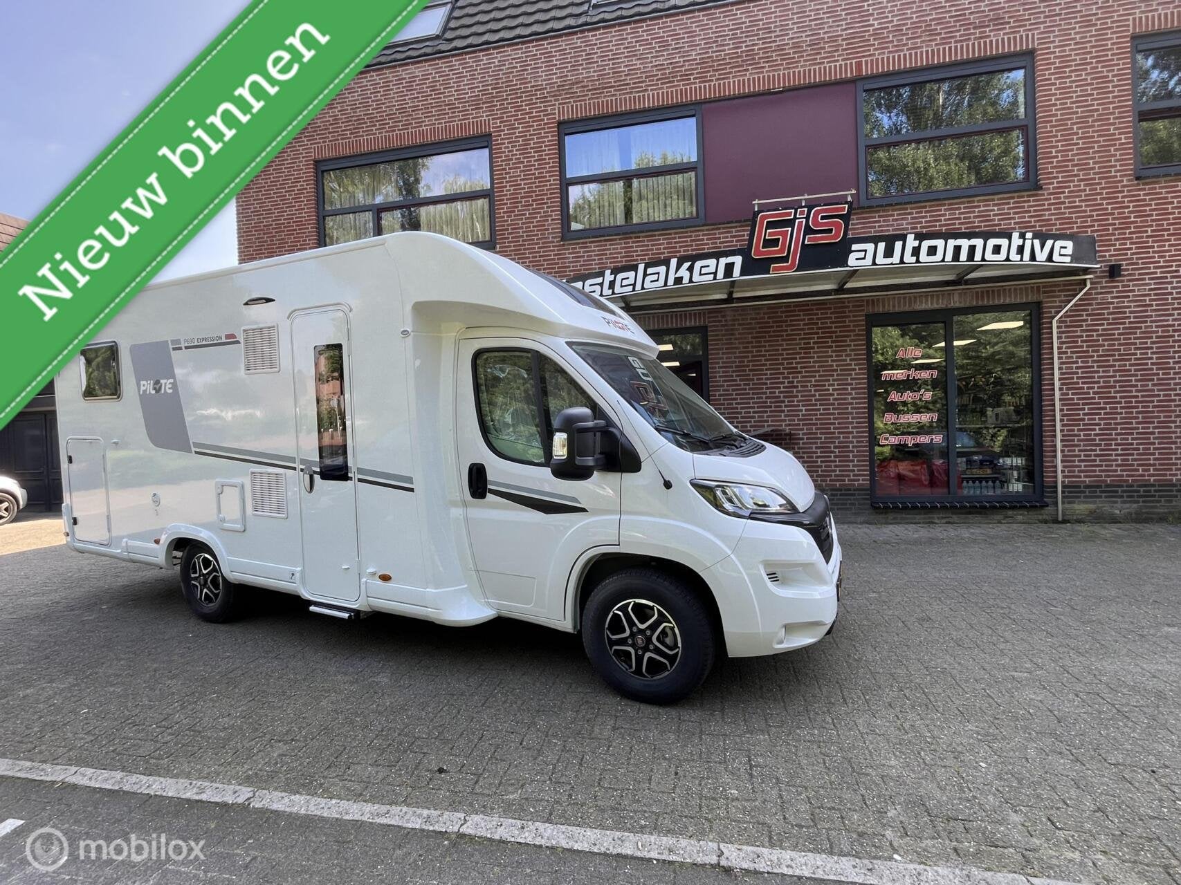 Pilote p690 expression, Automaat, 6 tot 7 meter, Bedrijf, Diesel