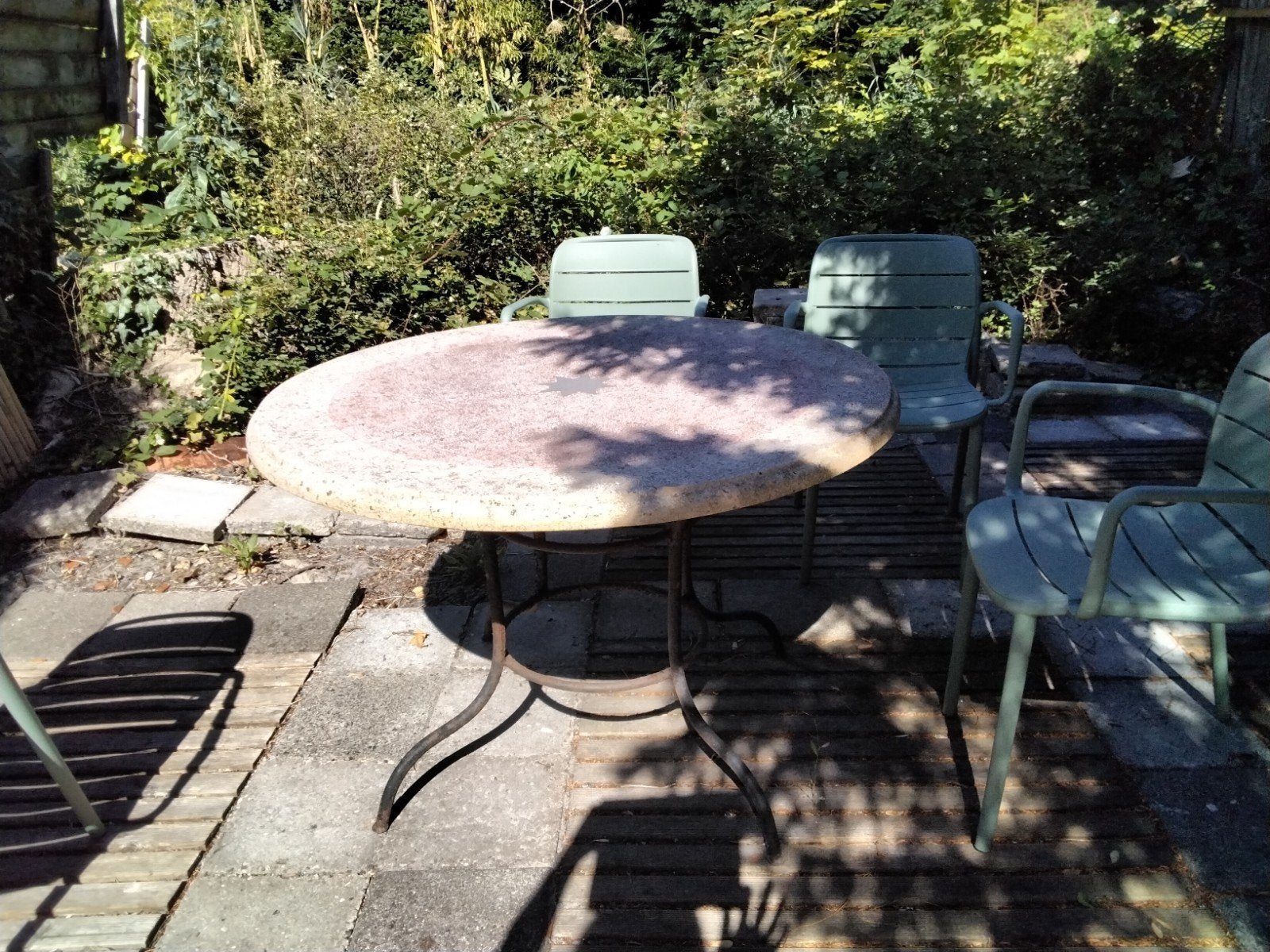 Ronde tuintafel met stenen blad, Tuin en Terras, Ophalen, Gebruikt, Rond, Metaal