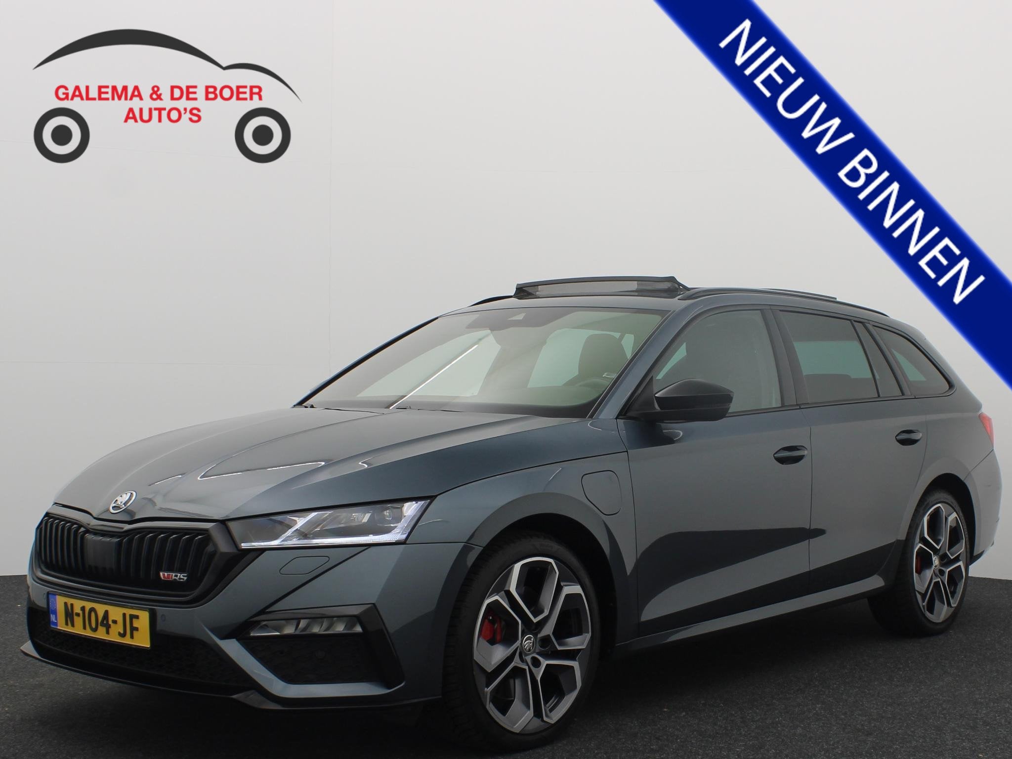 Skoda Octavia Combi 1.4 TSI RS iV PHEV Business AUTOMAAT / P, Auto's, Stof, Gebruikt, 4 cilinders, Hybride Elektrisch/Benzine