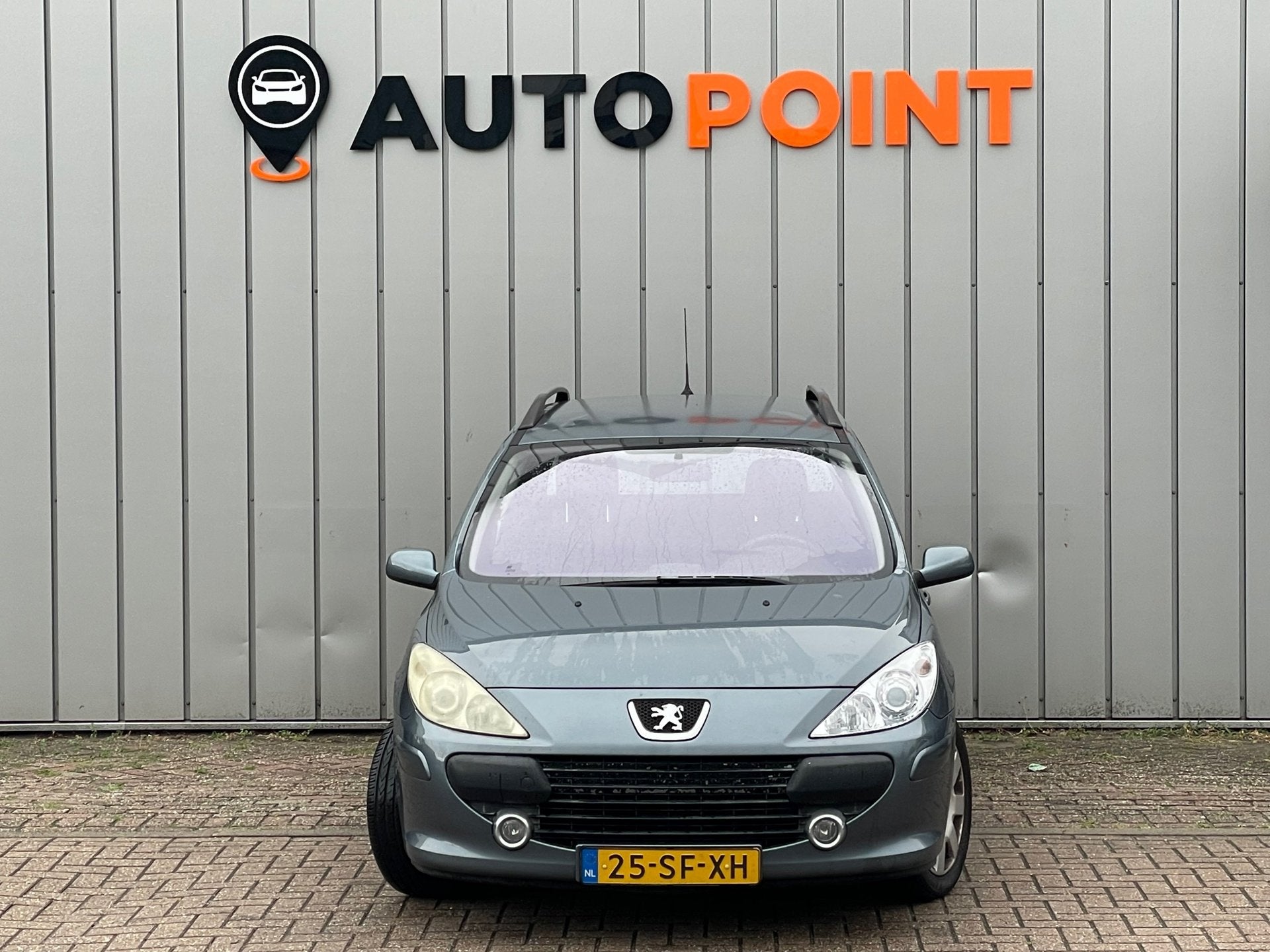 Peugeot 307 Break 2.0-16V XS INRUILKOOPJE, Auto's, Stof, Gebruikt, Zwart, 4 cilinders