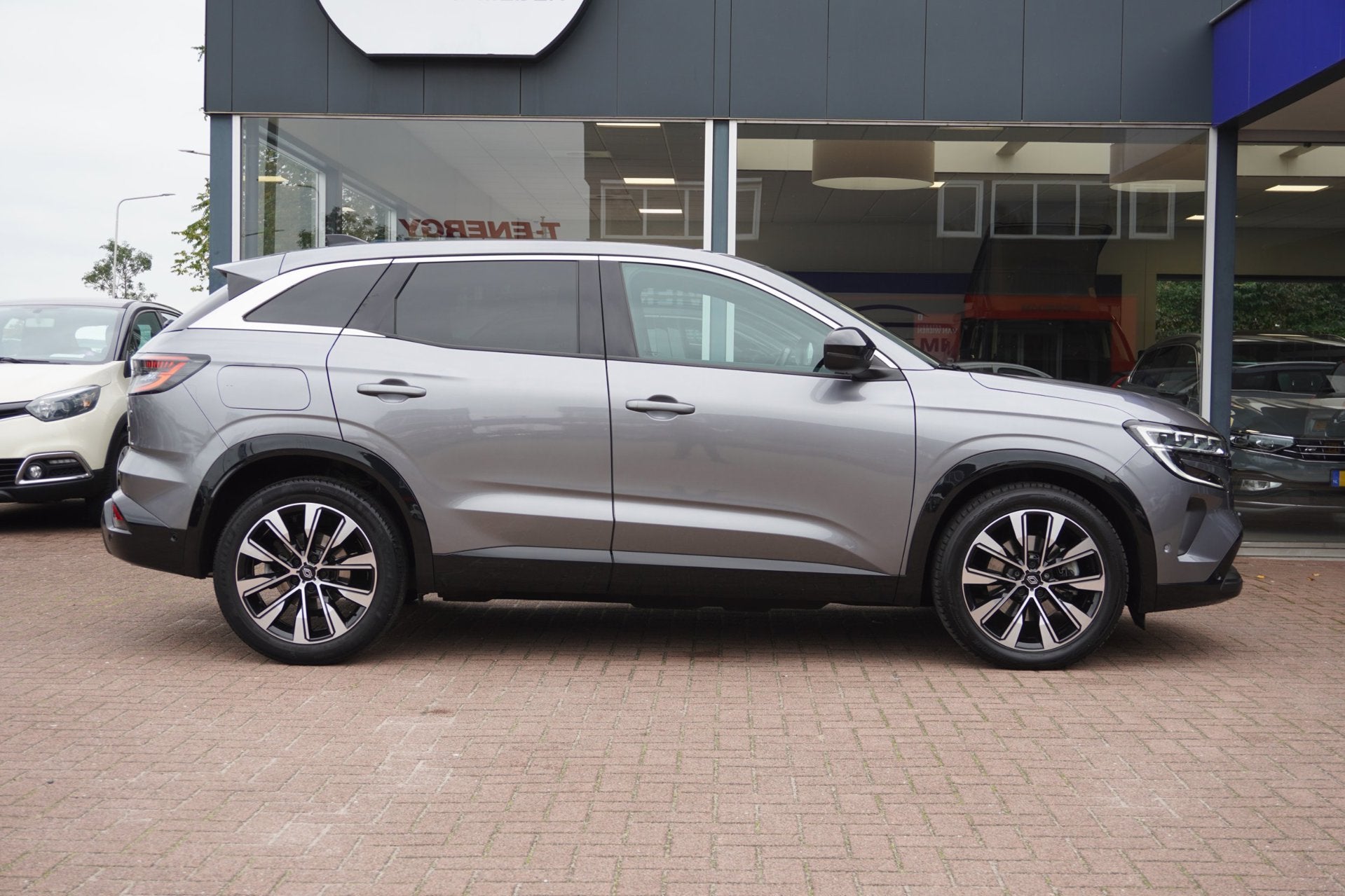 Renault Austral 1.2 E-Tech full hybrid 200 techno Automaat |, Auto's, Dealer onderhouden, Verwarmde buitenspiegels, Gebruikt, 1199 cc