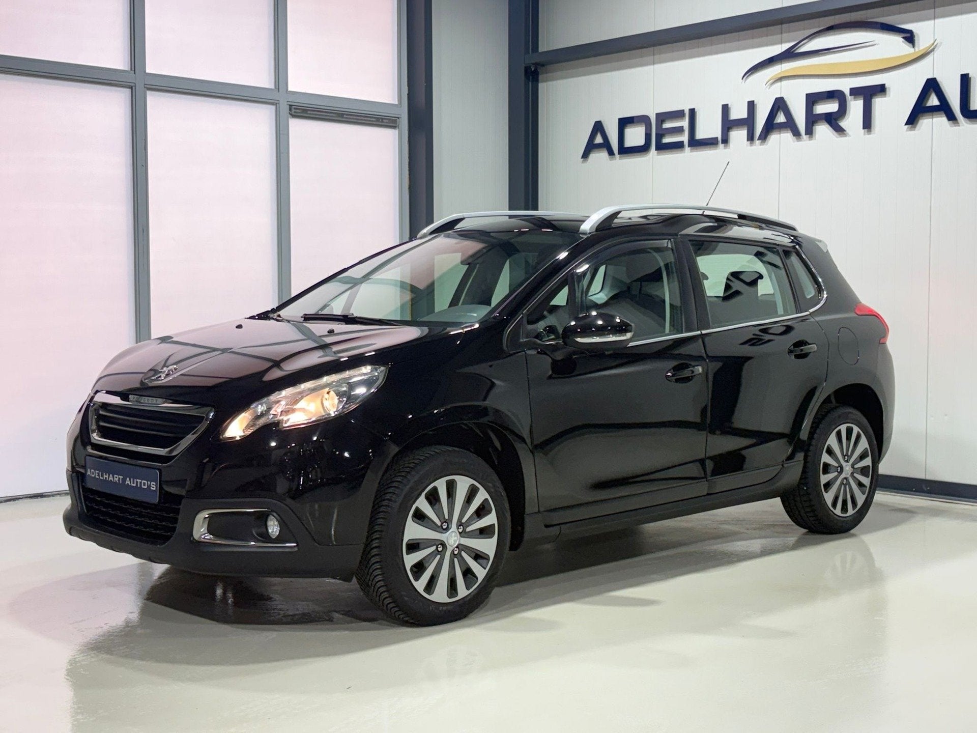 Peugeot 2008 1.2 VTi Active Automaat / Climate control / Cru, Auto's, Euro 5, 450 kg, Gebruikt, 1199 cc