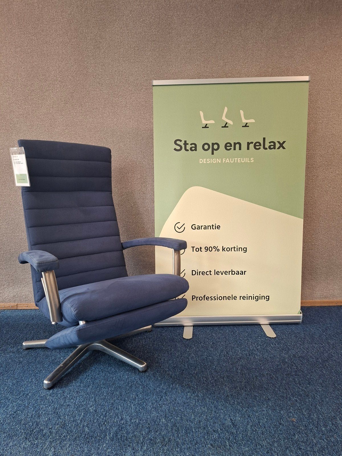 Handmatige relax fauteuil Prominent Twist Zo goed als nieuw, Hoofdstraat 60 Schijndel, Ophalen of Verzenden, Zo goed als nieuw