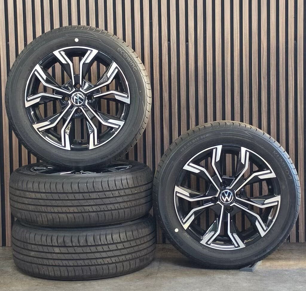 NIEUWE 15" Black Edition Velgen+Nieuwe Banden 4x100 Up Mii, Auto-onderdelen, Banden en Velgen, Gebruikt, 15 inch, -, -