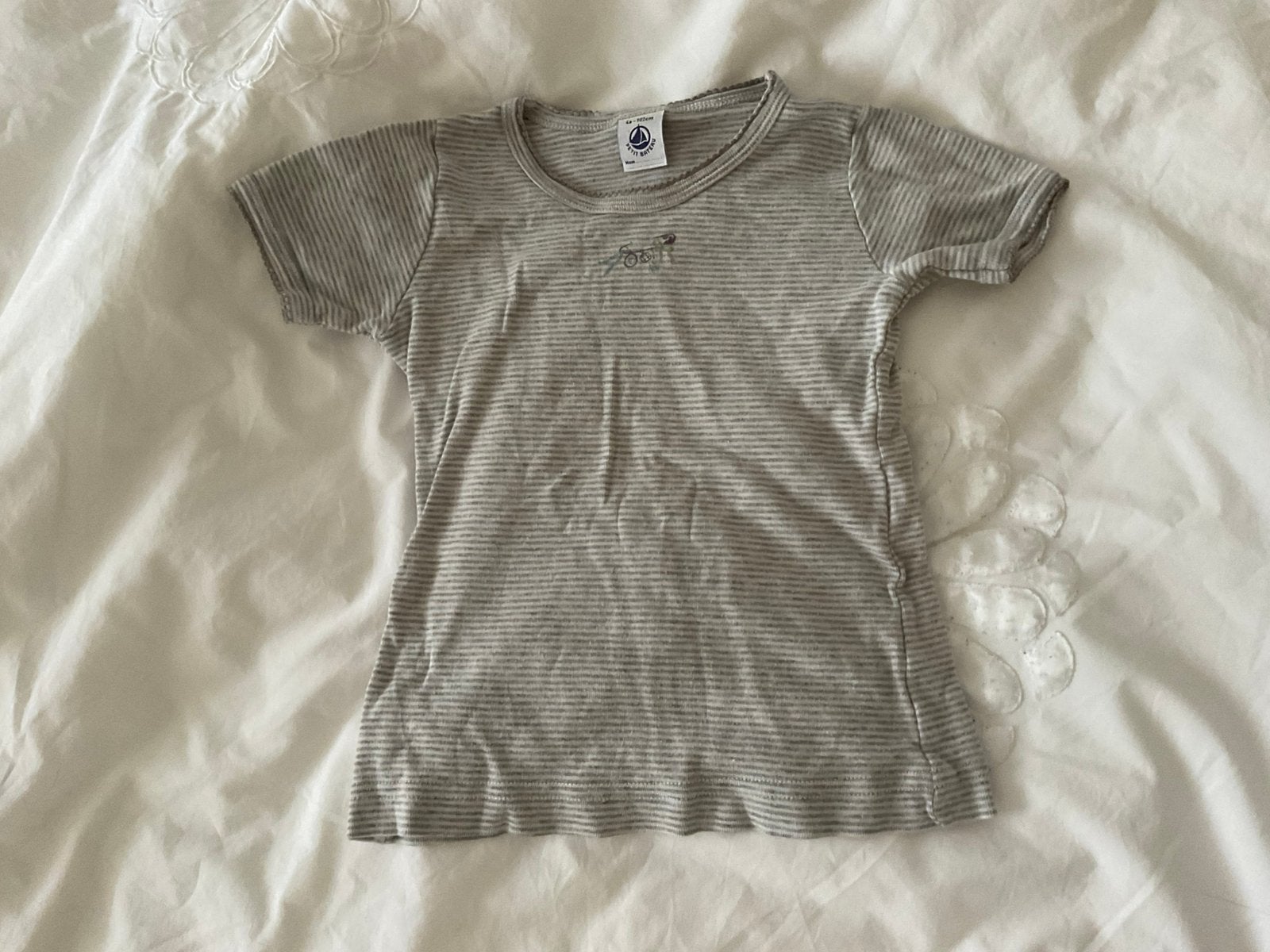 Shirtje meisje 4 jaar Petit Bateau, Verzenden, Zo goed als nieuw, Maat 104