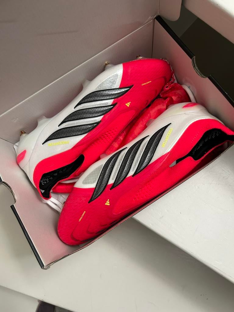 Adidas voetbalschoenen, Sport en Fitness, Voetbal, Maat XS of kleiner, Schoenen, Nieuw, Ophalen of Verzenden