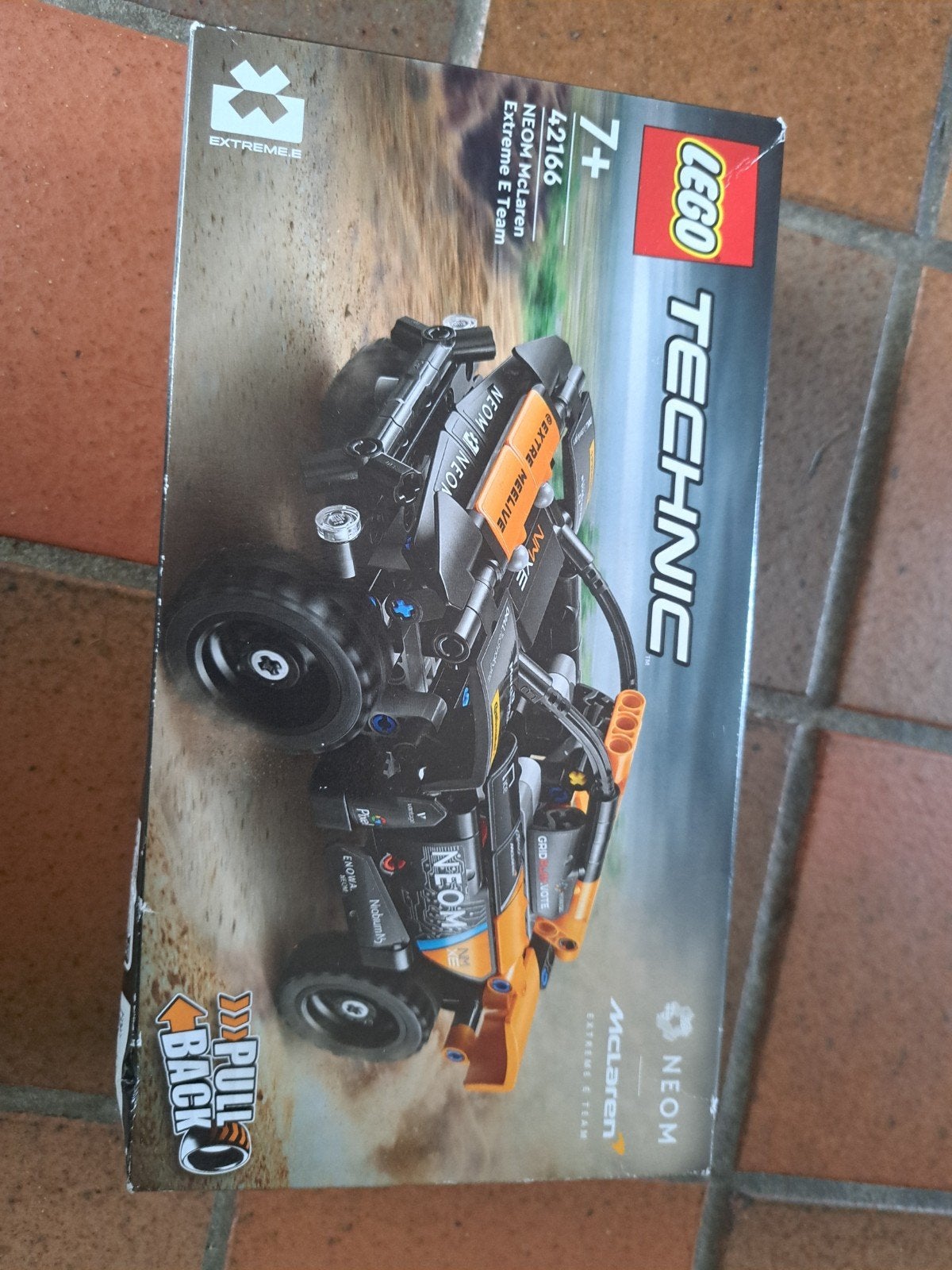 LEGO Technic 42166 NEOM McLaren Extreme E Race Car, Ophalen of Verzenden, Nieuw, Overige merken