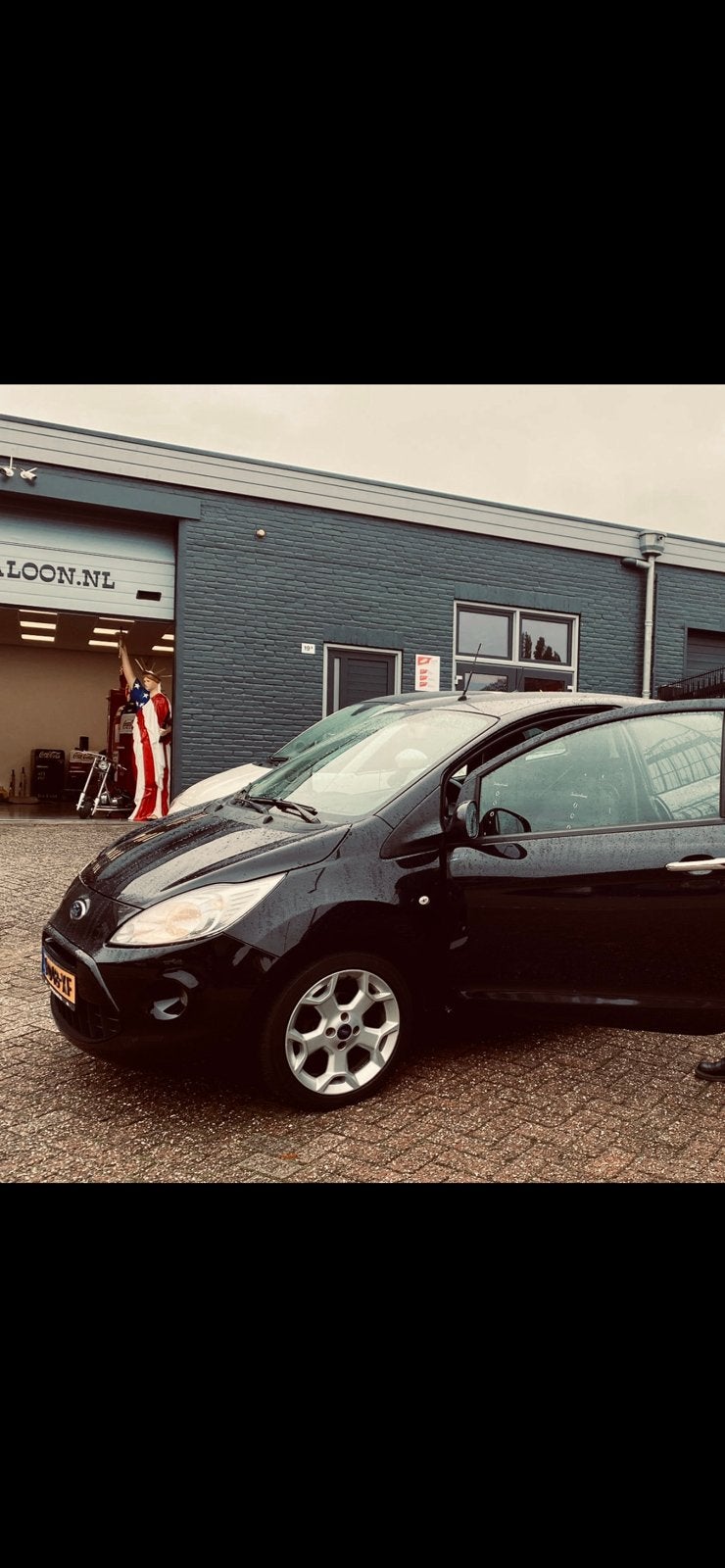Ford Ka 2012 Zwart, Auto's, Voorwielaandrijving, Euro 5, Stof, 4 cilinders
