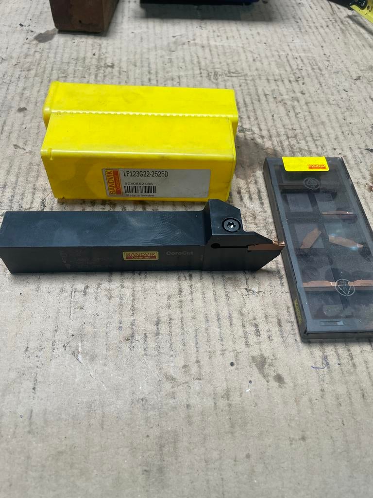 Sandvik CoroCut LF123G22-2525D draaibeitel met wisselplaten, Doe-het-zelf en Verbouw, Draaibanken, Ophalen of Verzenden, Nieuw
