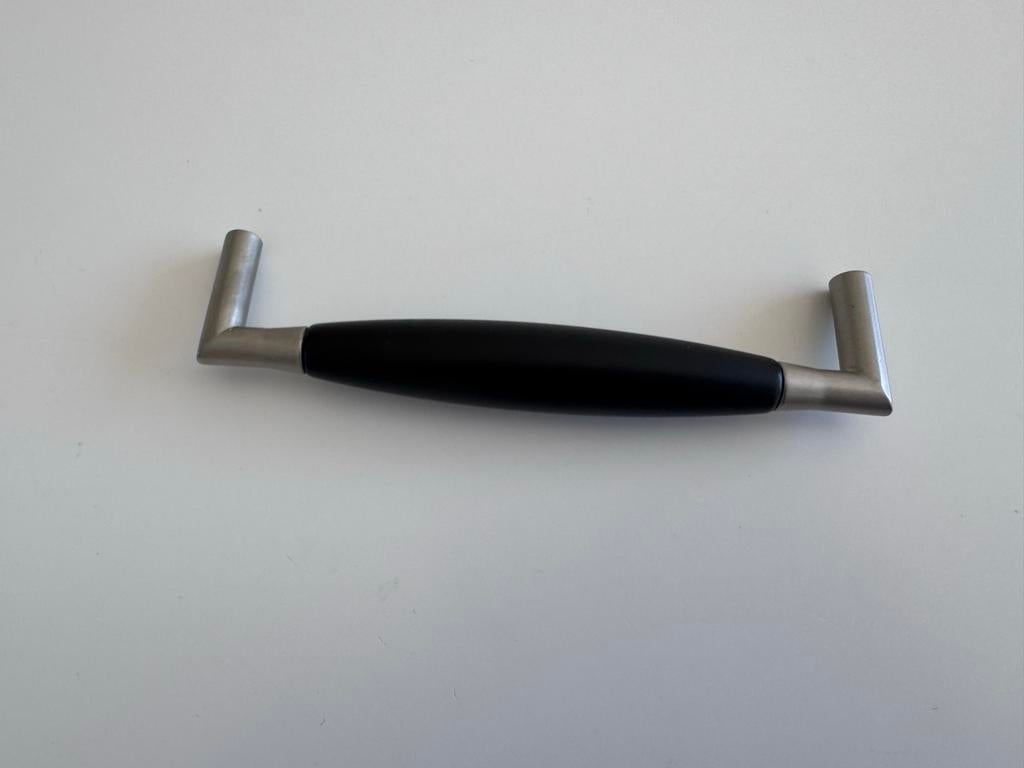 Siematic keuke handgreep 16 stuks, Ophalen, Minder dan 50 cm, Gebruikt, Zwart