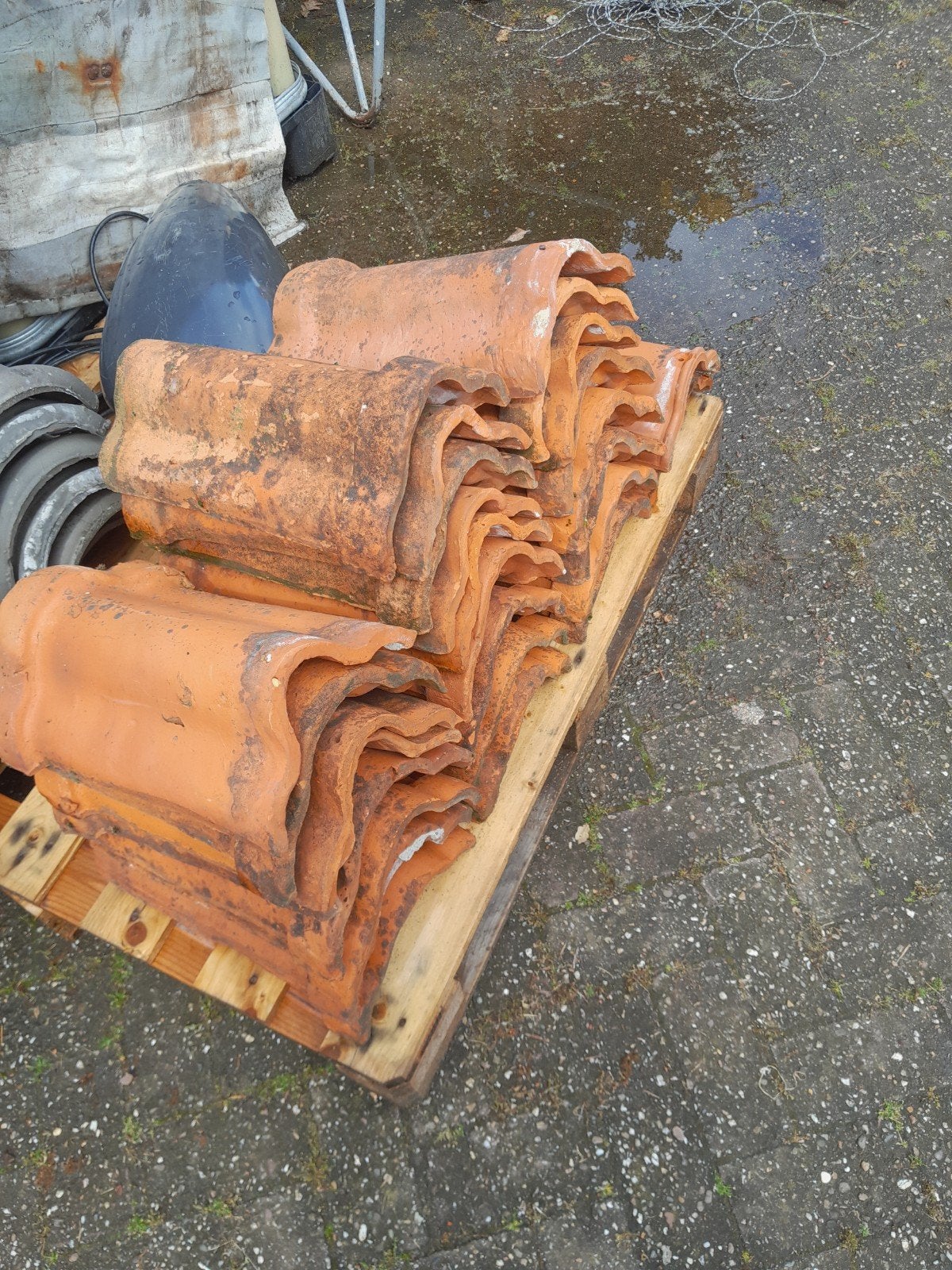 Nok vorsten, Ophalen of Verzenden, Steen of Klei, 15 m² of meer, Dakpannen