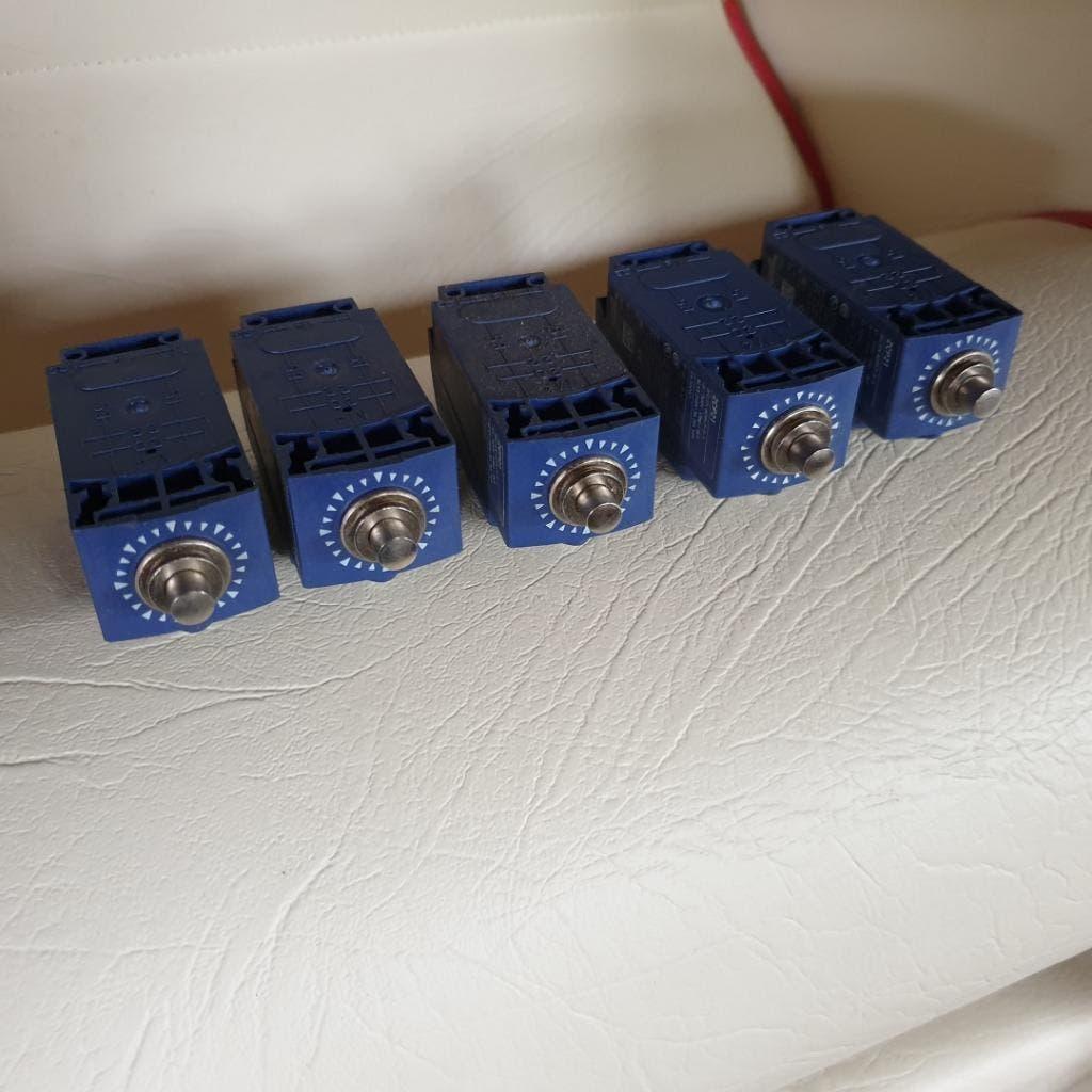 Schneider Electric ZCP21 Eindschakelaar elektra, Ophalen of Verzenden, Nieuw