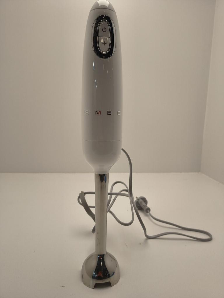 SMEG staafmixer wit met klein barstje en gebruikssporen, Info@mystore.nl, Bruggestraat 18, Zo goed als nieuw, Verzenden
