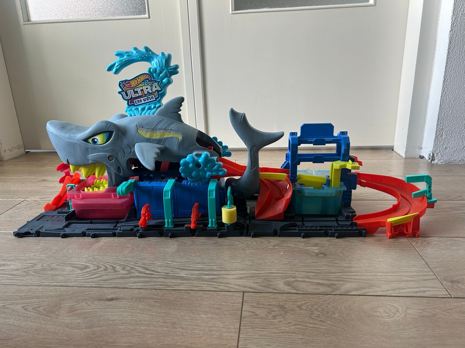 Hot Wheels Ultimate Garage Haai Wasstraat Speelset, Ophalen of Verzenden, Zo goed als nieuw, Jongen of Meisje