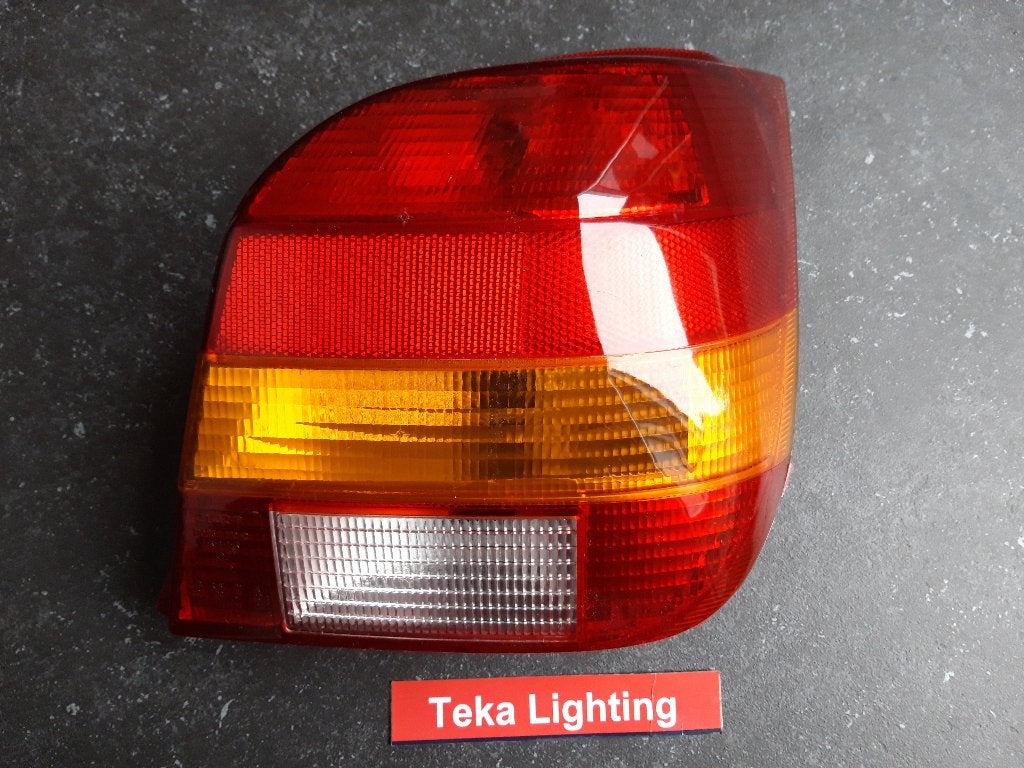 Ford Fiesta Mk3 (89-96) Achterlicht FIFFT F10151770 Rechts, Ophalen of Verzenden, Nieuw, Ford