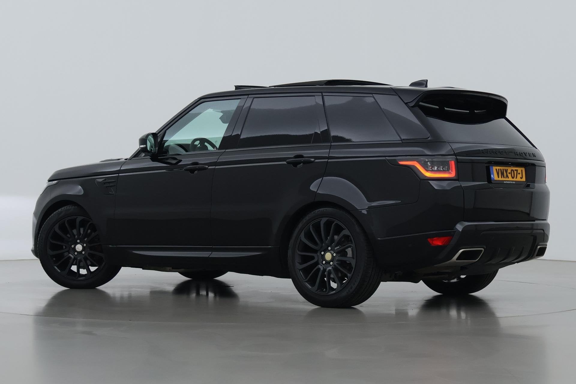 Land Rover Range Rover Sport 3.0 SDV6 HSE | GRIJS KENTEKEN |, Auto's, 249 pk, Gebruikt, 2993 cc, Zwart