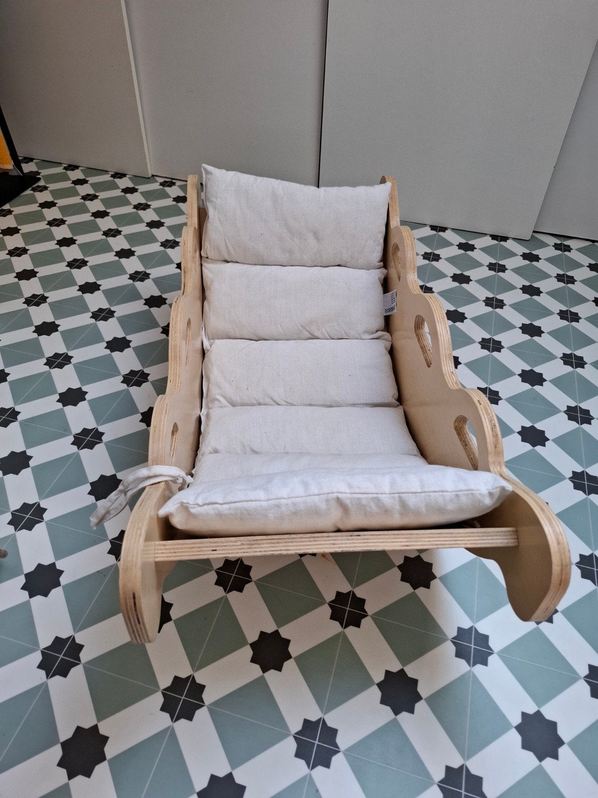 Houten Montessori Schommelstoel met Kussen, Ophalen, Gebruikt