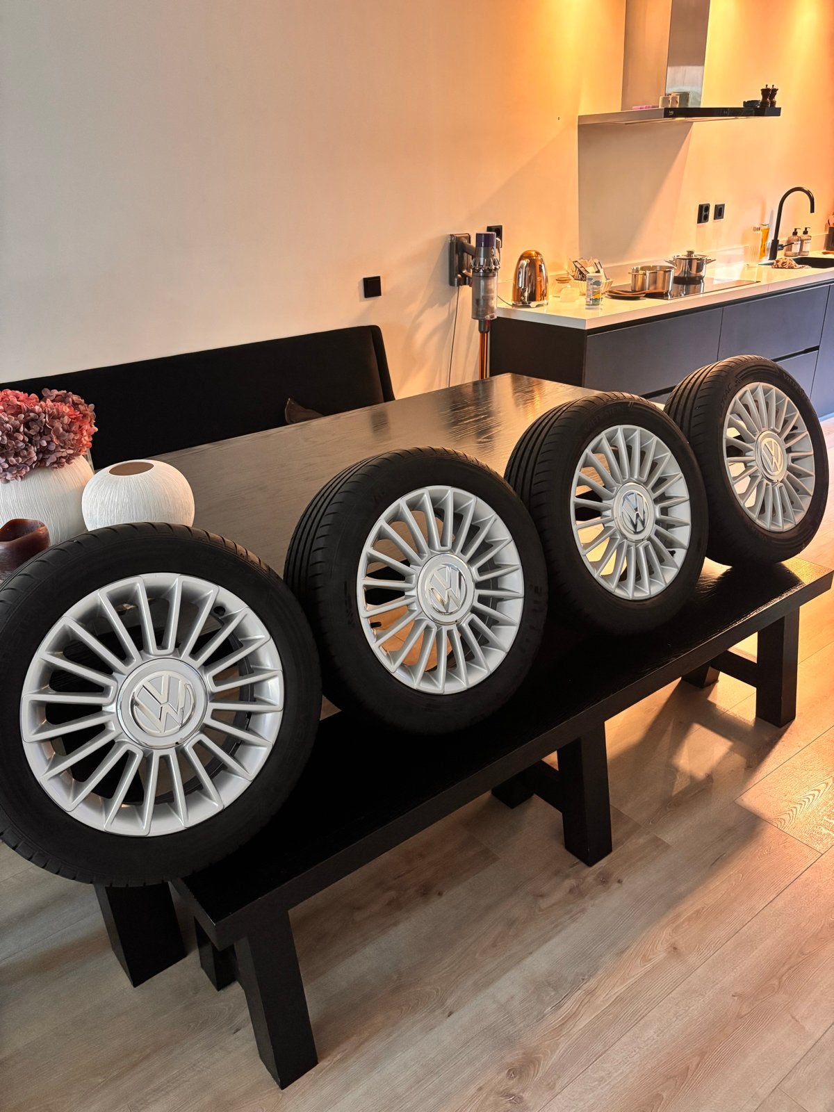 Orgineel Volkswagen Up 15’’ Velgen set, topstaat !, Ophalen, Gebruikt, 15 inch, Banden en Velgen