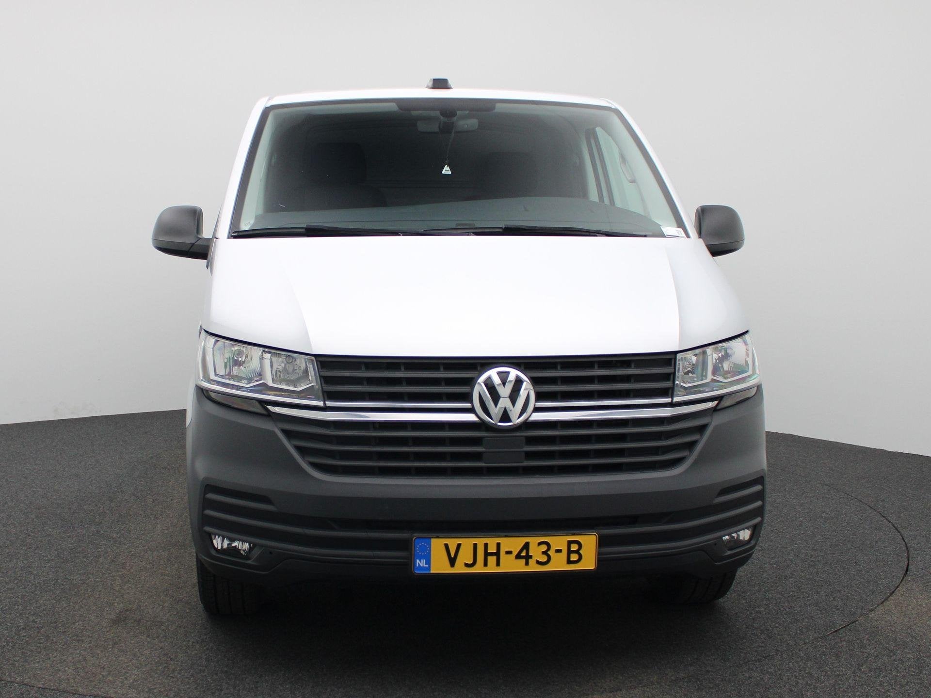 Volkswagen Transporter 2.0 TDI L1H1 150PK | Automaat | Navig, Auto's, 12 maanden, Stof, Gebruikt, 4 cilinders