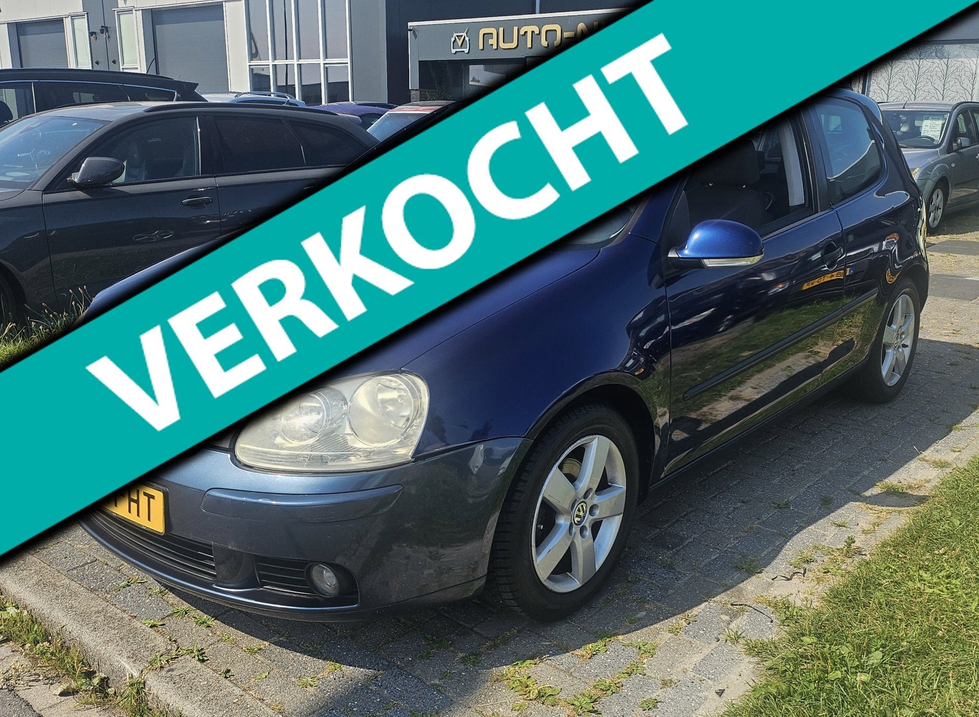 Volkswagen Golf 1.6 FSI Turijn €995,- Climate Cruise Trekh, Voorwielaandrijving, Stof, Gebruikt, Zwart