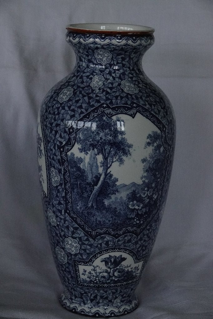Antieke Villeroy & Boch Vaas – Serie 'Flamand' –  Ca. 1920, Antiek en Kunst, Ophalen of Verzenden