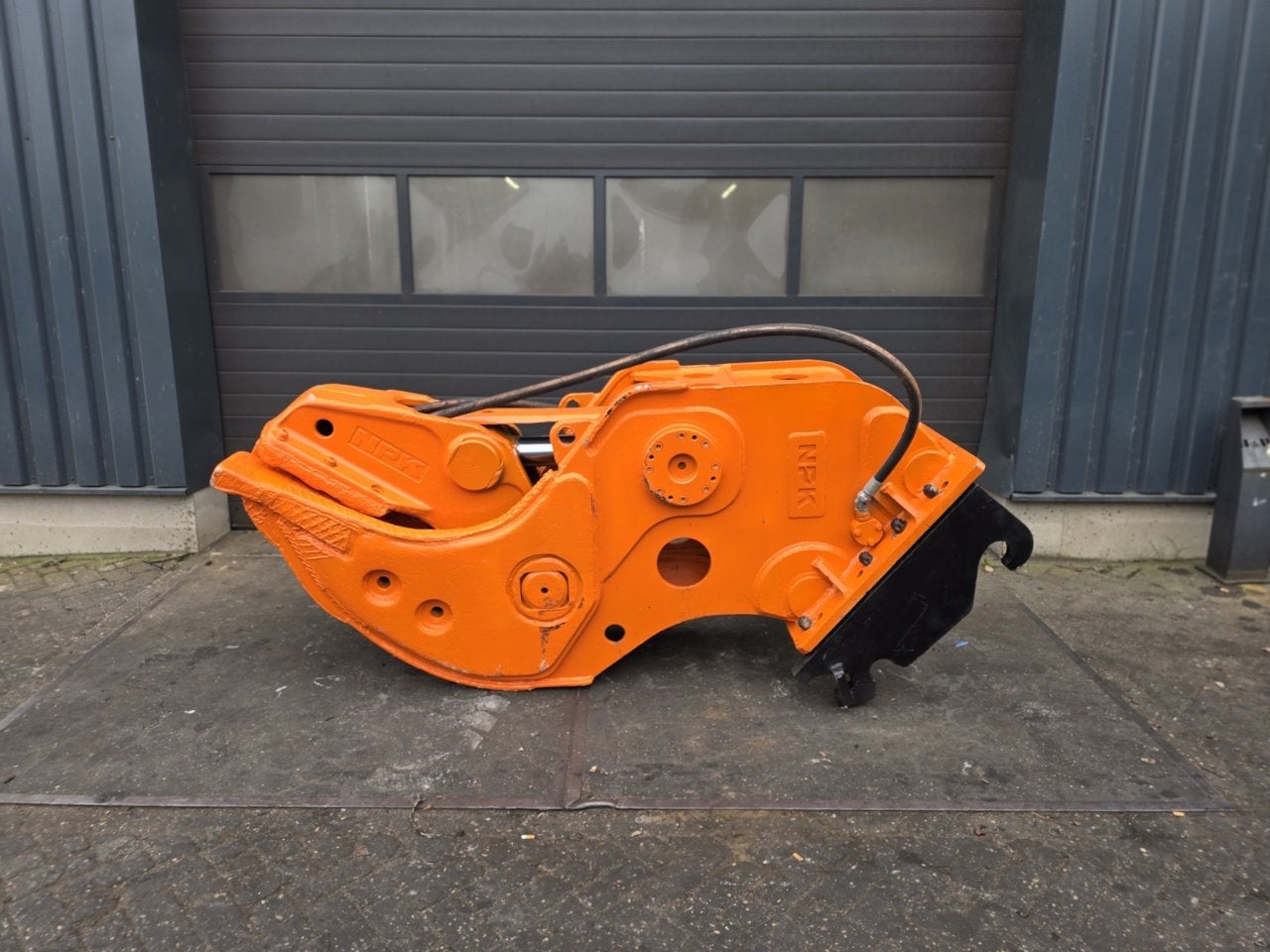 npk g26j crusher cw45