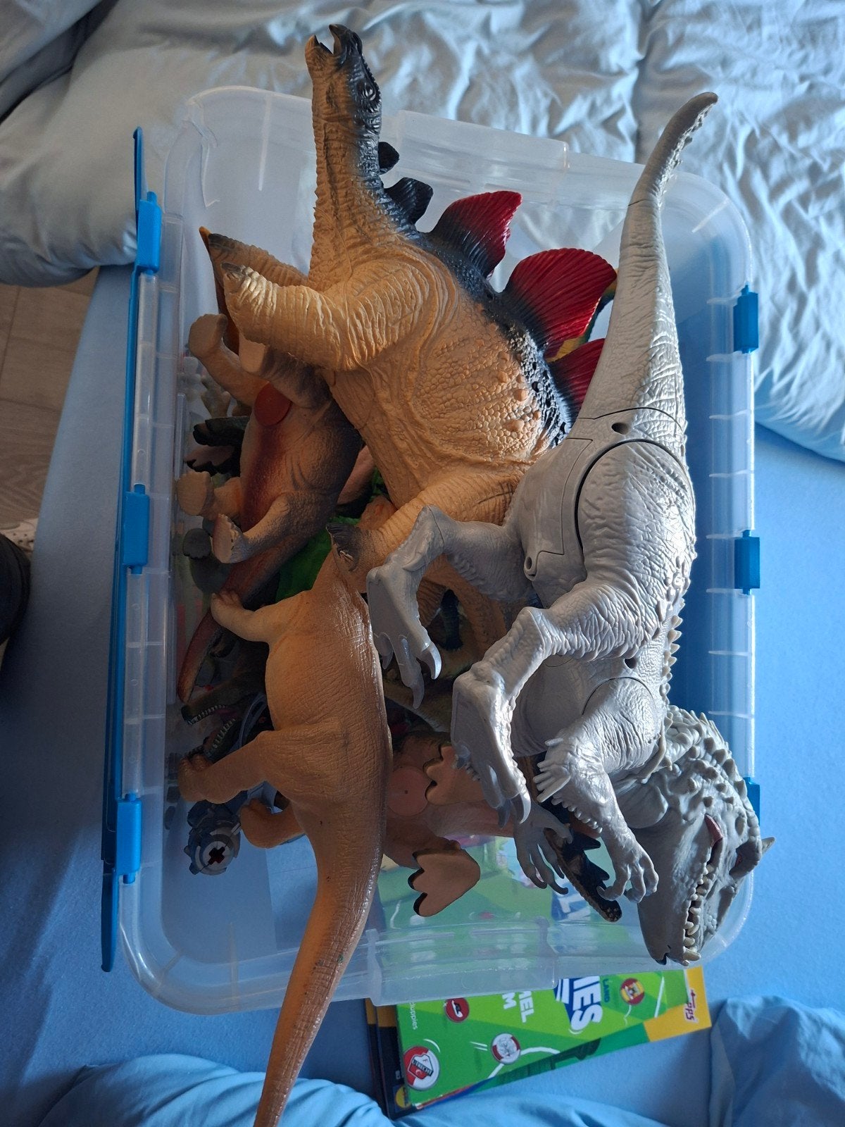 bak met dino's, Ophalen of Verzenden, Zo goed als nieuw