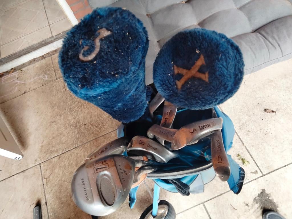 Goed gevulde dames golftas rechtshandig, Sport en Fitness, Golf, Ophalen, Gebruikt, Tas