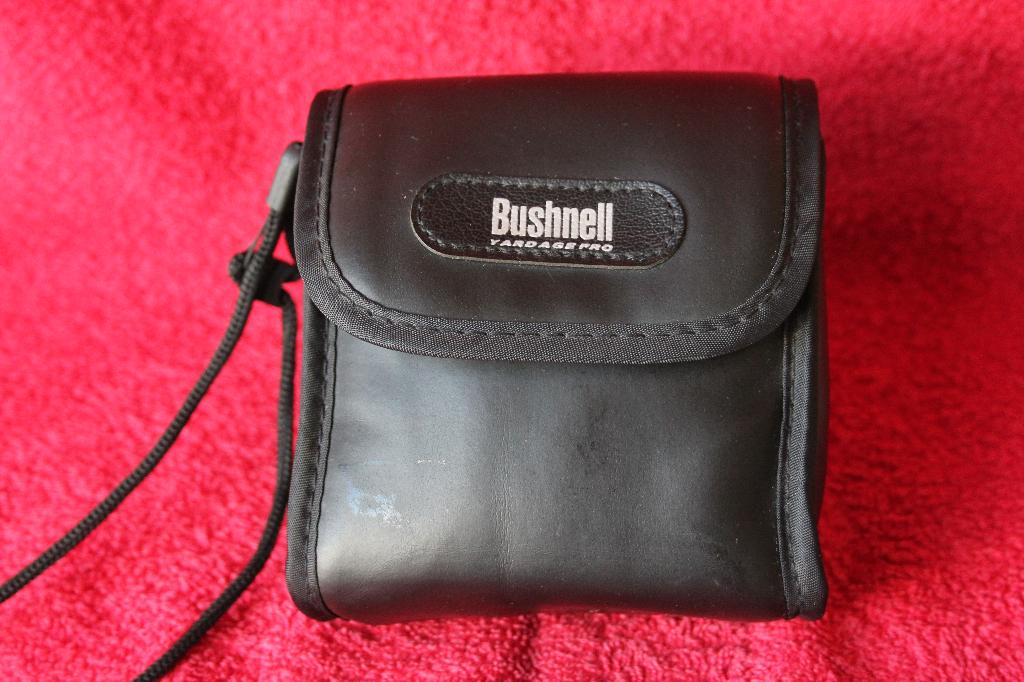 Bushnel afstandsmeter., Ophalen of Verzenden, Gebruikt
