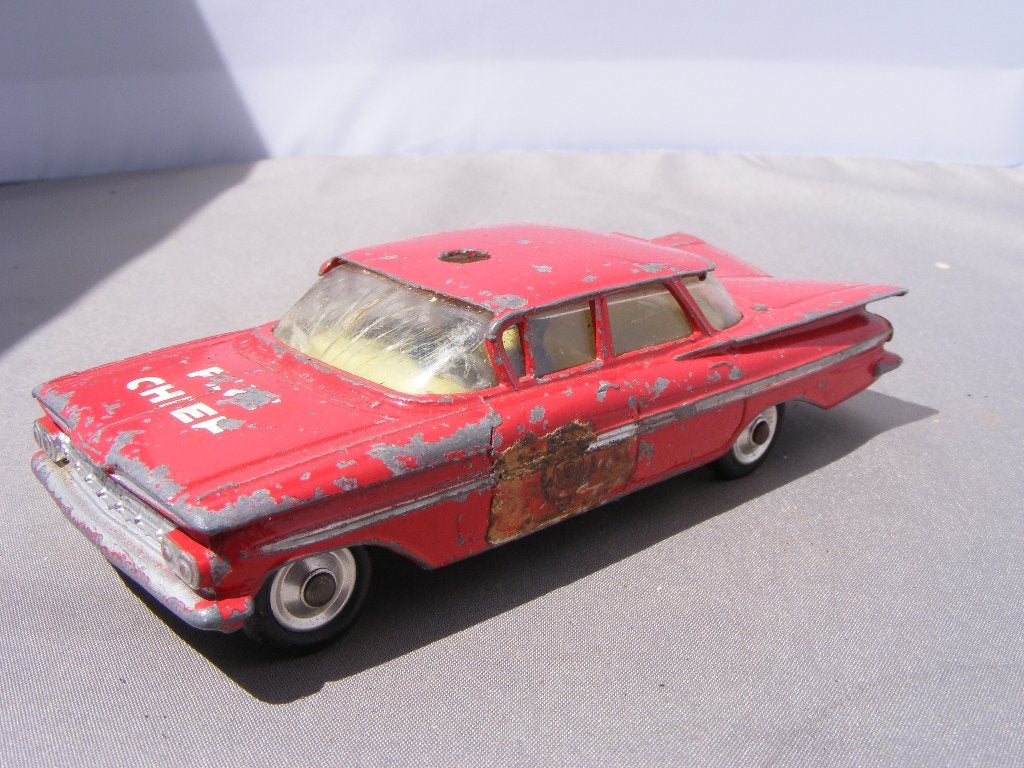 1959 Chevrolet Impala Corgi Toys 439 fire chief, Ophalen of Verzenden, Gebruikt, Auto, Corgi