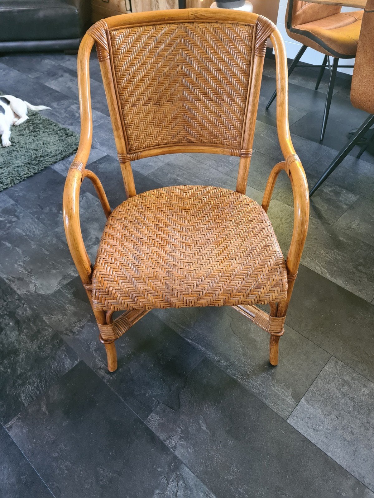 Vintage rotan stoel met armleuningen, Ophalen