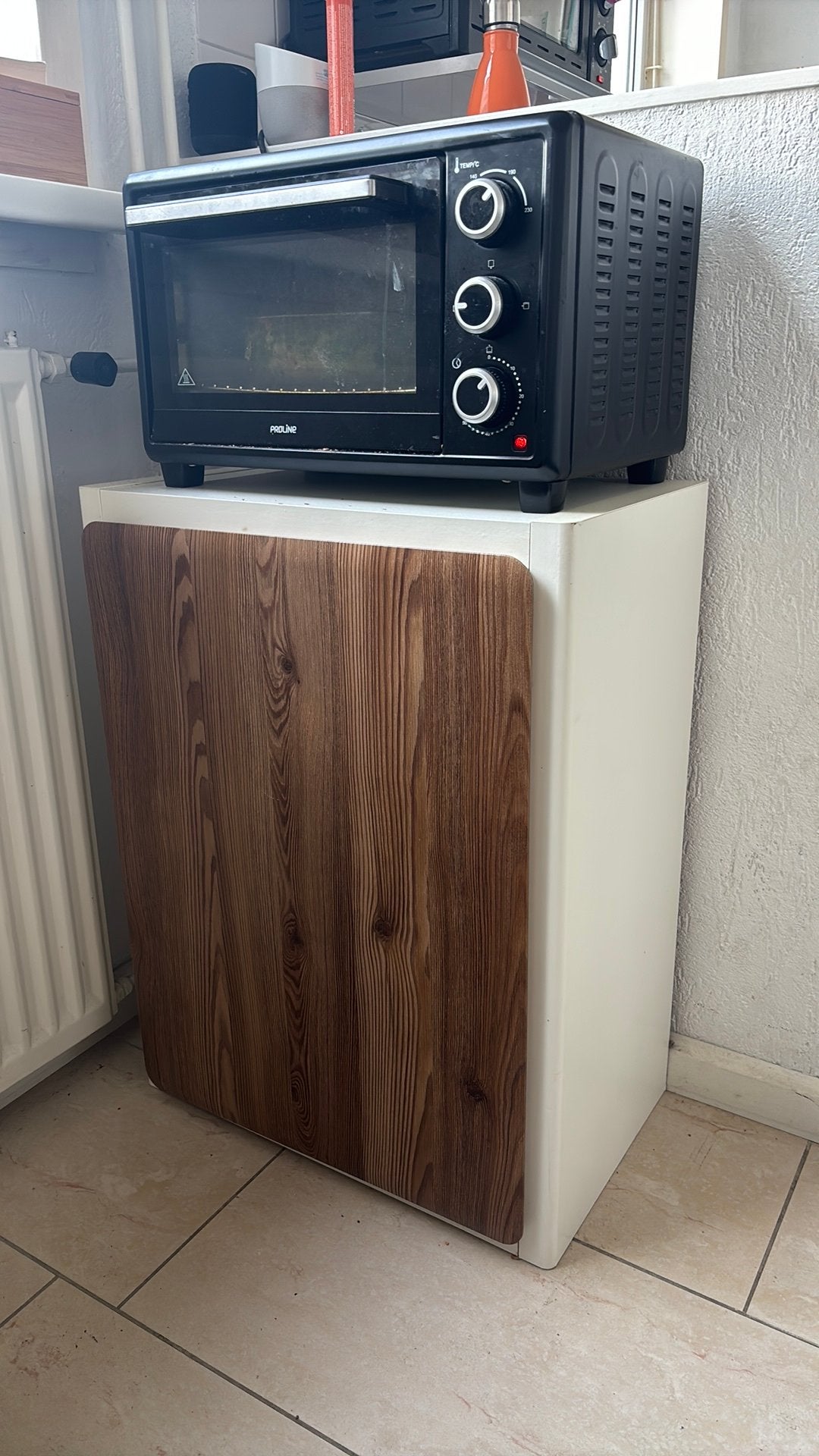 Wooden cabinet (white and brown), Ophalen, Gebruikt