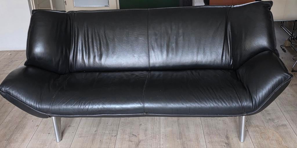 Leolux Tango Zwarte leren bank - 2-3 persoons, Gebruikt, Driepersoons, 75 tot 100 cm, Ophalen of Verzenden