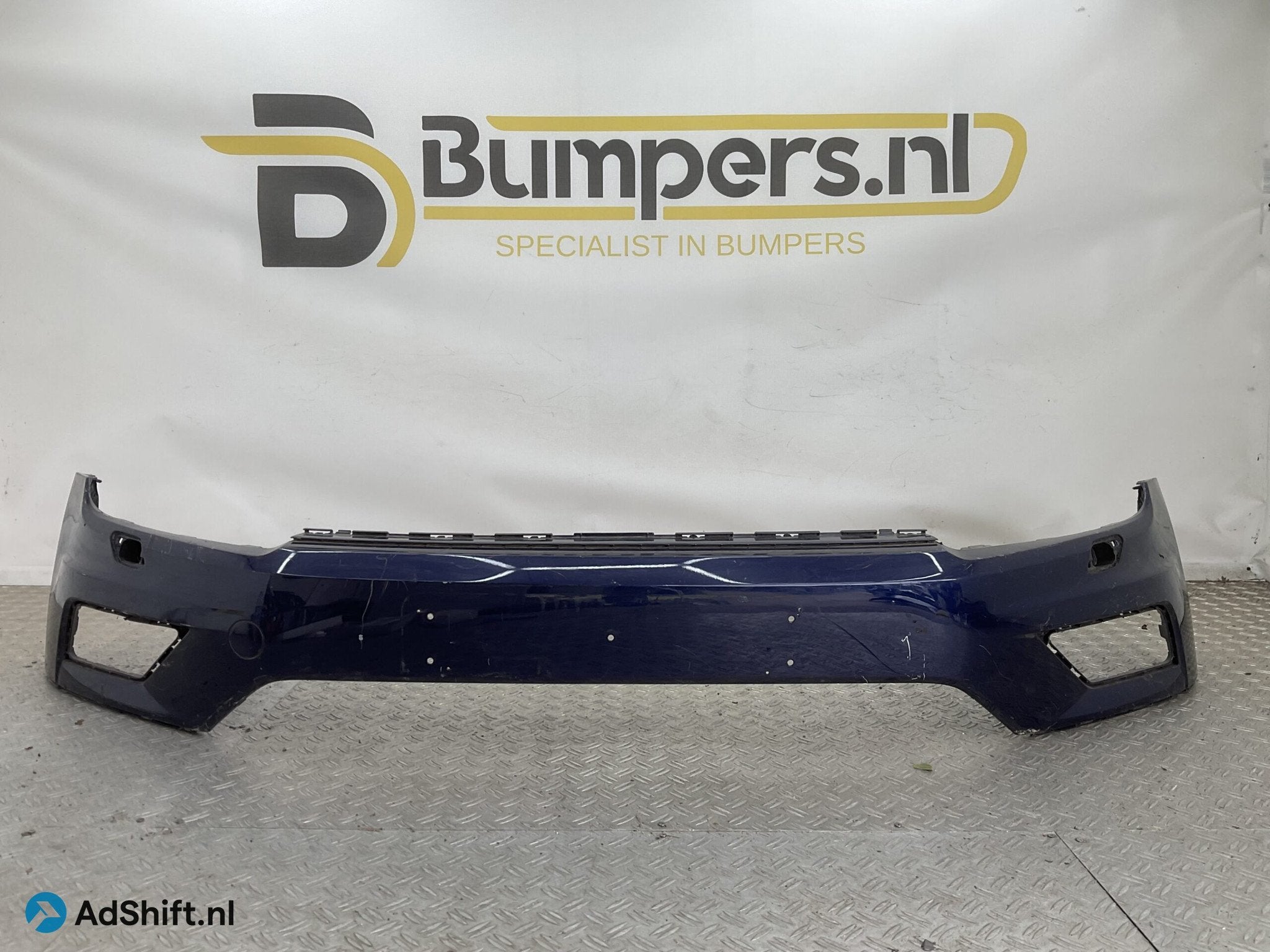 BUMPER Volkswagen Tiguan 5NA 2016-2020 5NA807221 VOORBUMPER