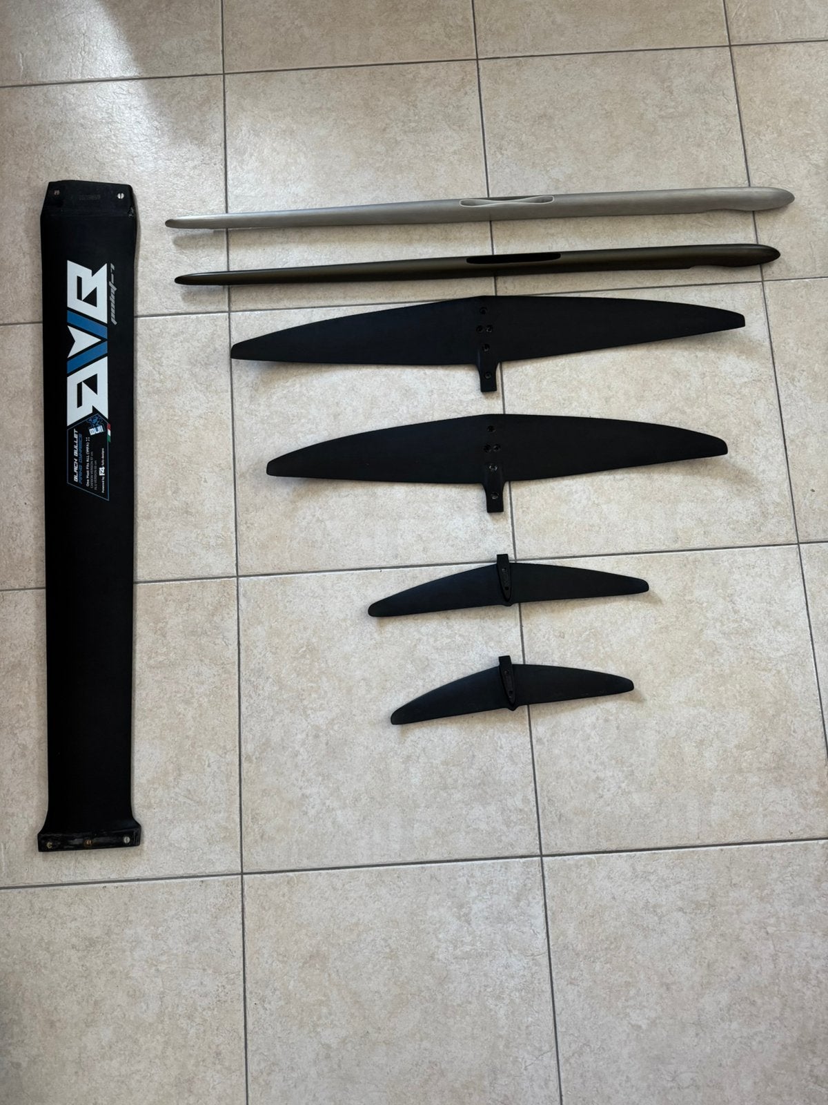 POINT 7 / F4 Slalom foil set, Watersport en Boten, Windsurfen, Ophalen, Gebruikt, Foil, Met draagtas