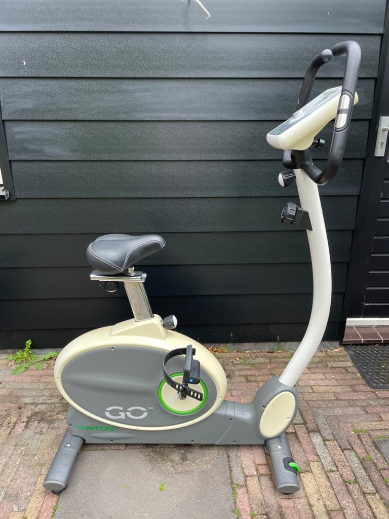 Tunturi GO Bike 30 hometrainer, Ophalen, Gebruikt, Metaal, Benen
