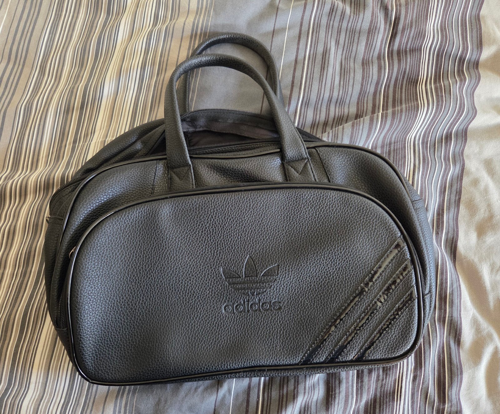 Adidas sporttas, Ophalen, Zo goed als nieuw