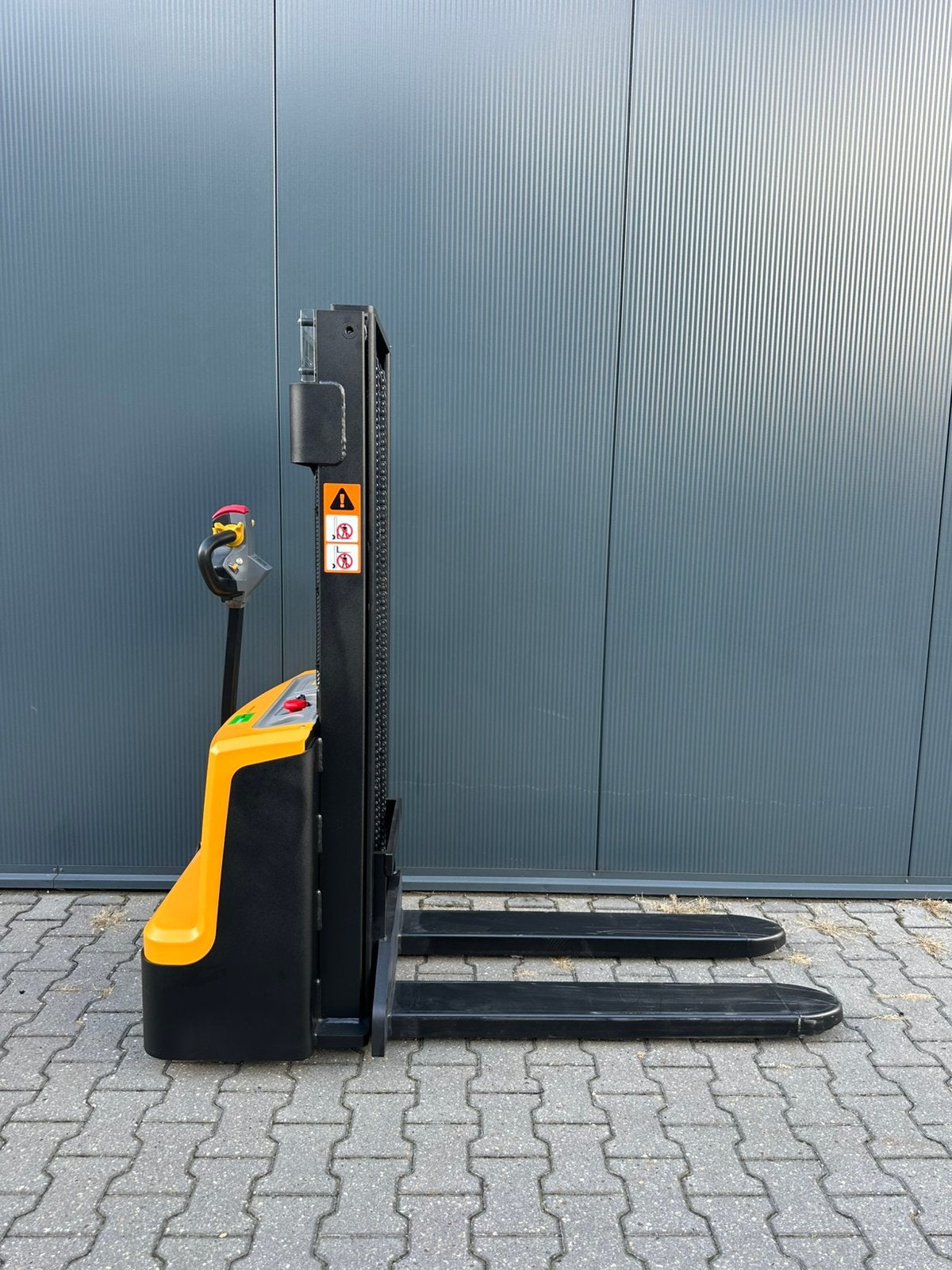 SENNA elektrische stapelaar 1500 kg Extra lage doorrijhoogte, Ophalen, Nieuw
