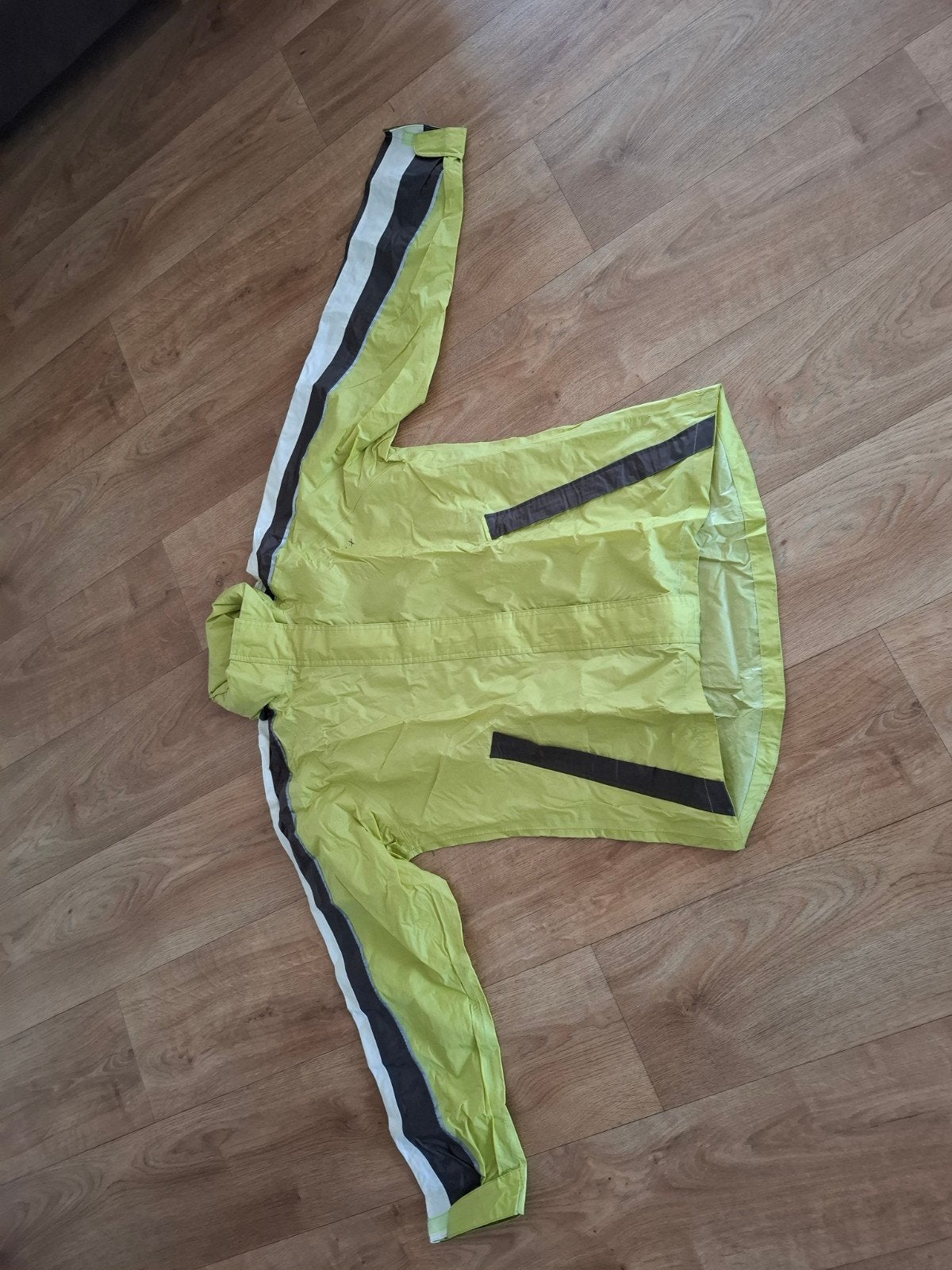 Lichtgroen regenjack met strepen - Maat XL, Ophalen of Verzenden, Zo goed als nieuw, Regenjas