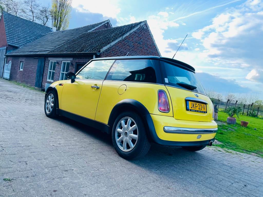 Mini 1.6 16V Cooper RC31 AIRCO 2001, Auto's, Voorwielaandrijving, 1025 kg, 15 km/l, Zwart