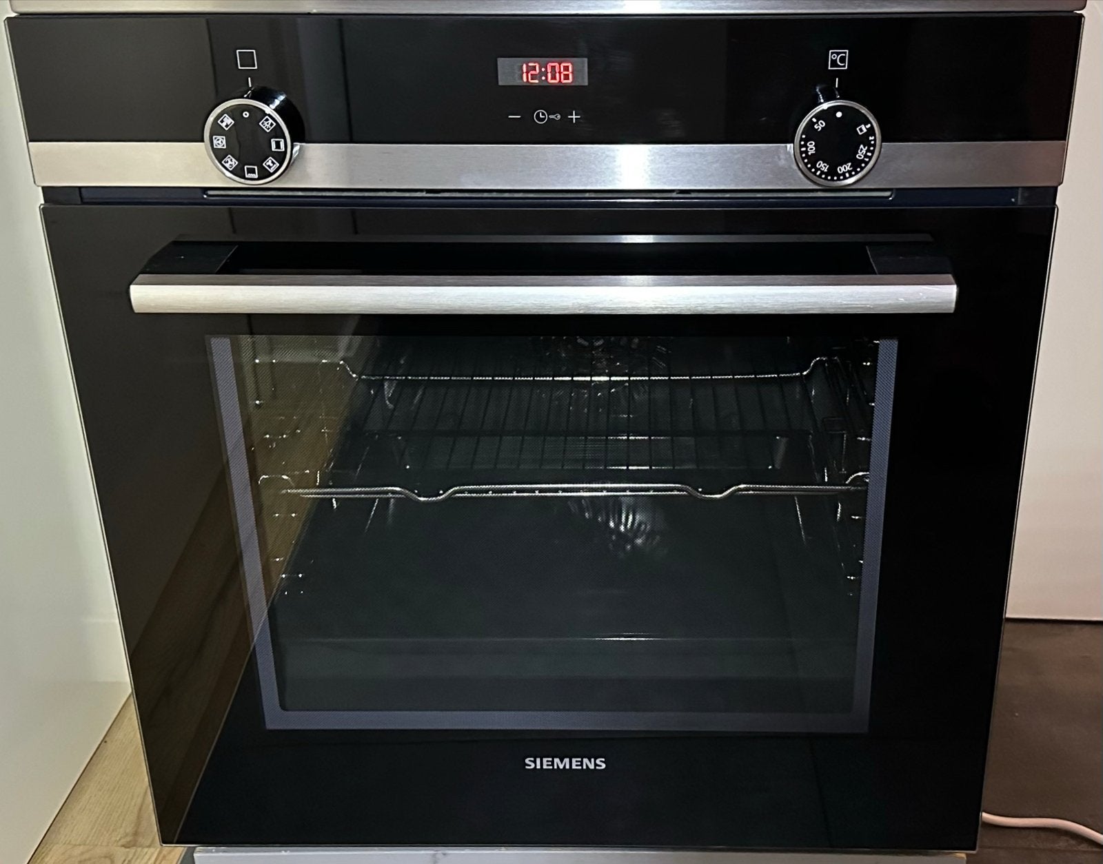 SIEMENS multifunctionele  inbouw Oven HB513ABR1(Nieuwstaat), Witgoed en Apparatuur, Hete lucht, Siemens, Ophalen of Verzenden