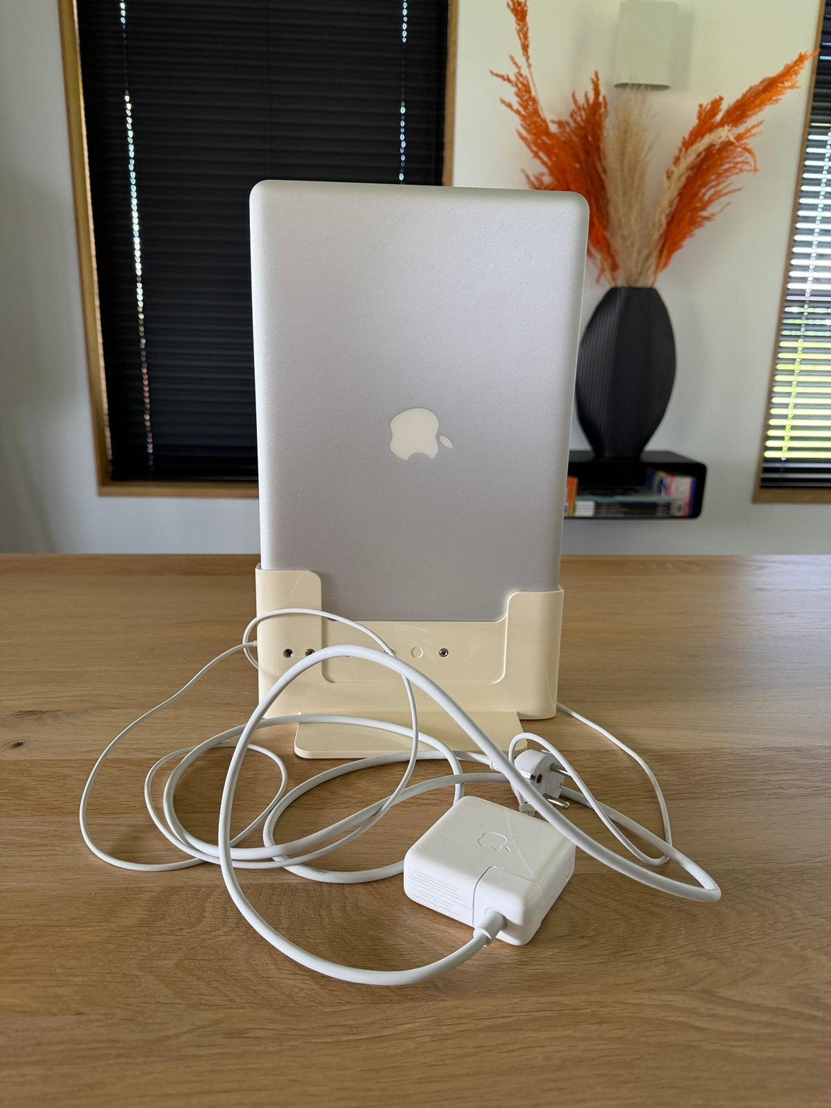 MacBook Pro 13” Late 2011 – 500 GB SSD + lader + Henge Dock, 2 tot 3 Ghz, 13 inch, Zo goed als nieuw, Ophalen