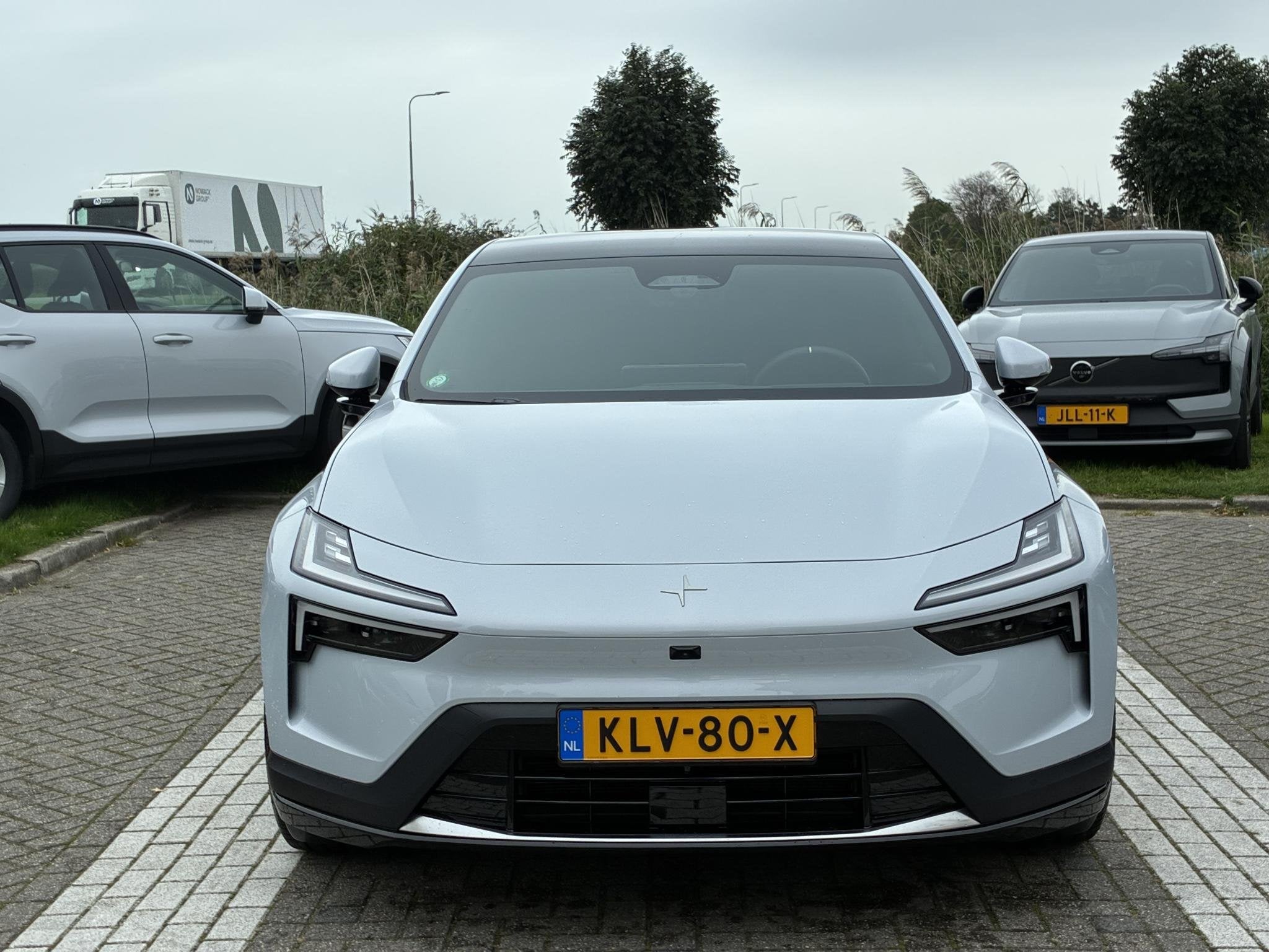 Polestar 4 Long Range Dual motor Prime 100 kWh Nappaleder|Ma, Auto's, Automaat, Automatische klimaatregeling, 2000 kg, Origineel Nederlands